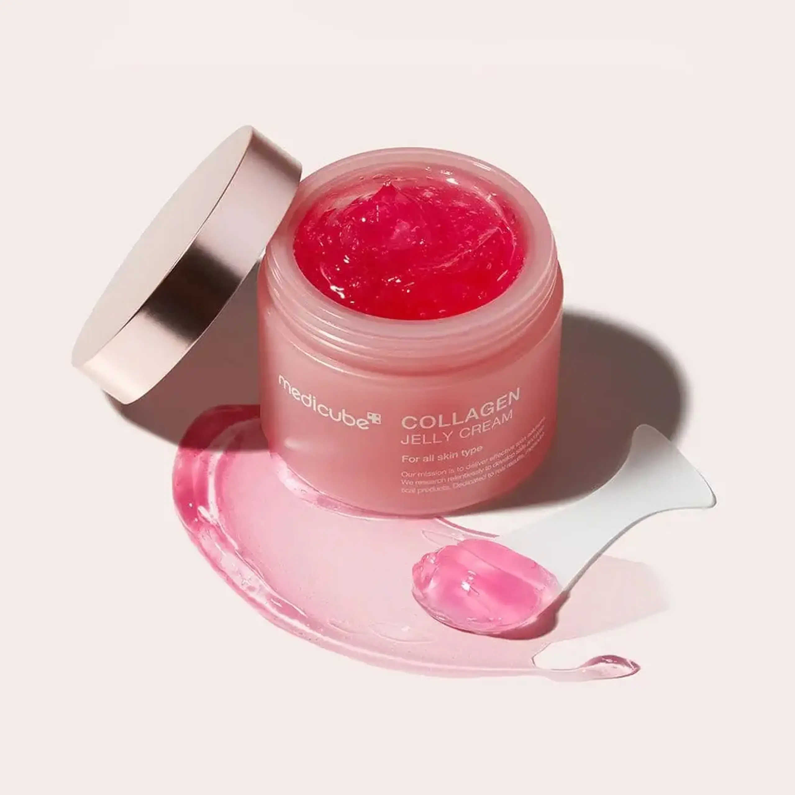 Gel-cremă pentru fermitate Medicube Collagen Jelly Cream 110ml