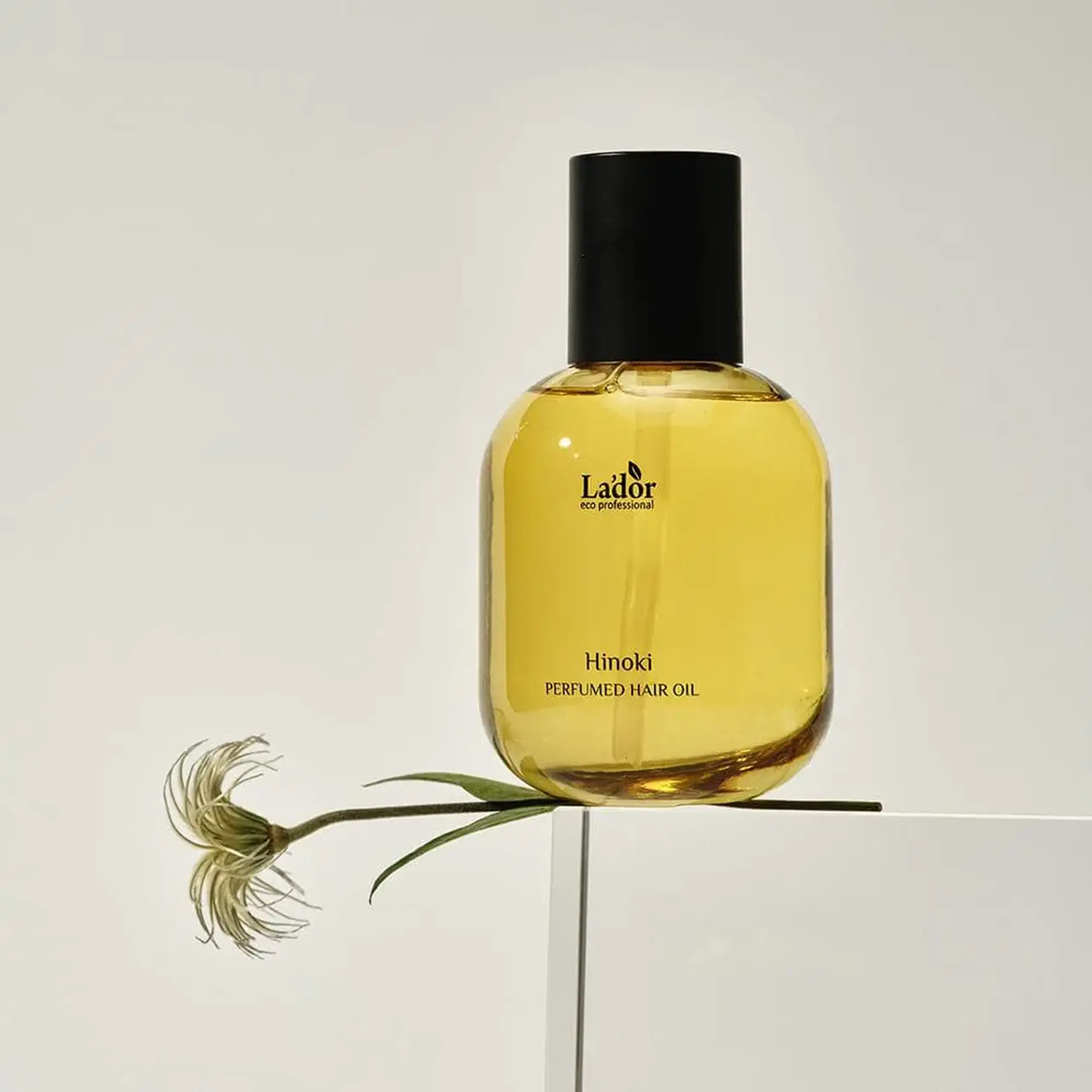 Uleiul parfumat pentru păr Lador PERFUMED HAIR OIL (HINOKI) 80ml