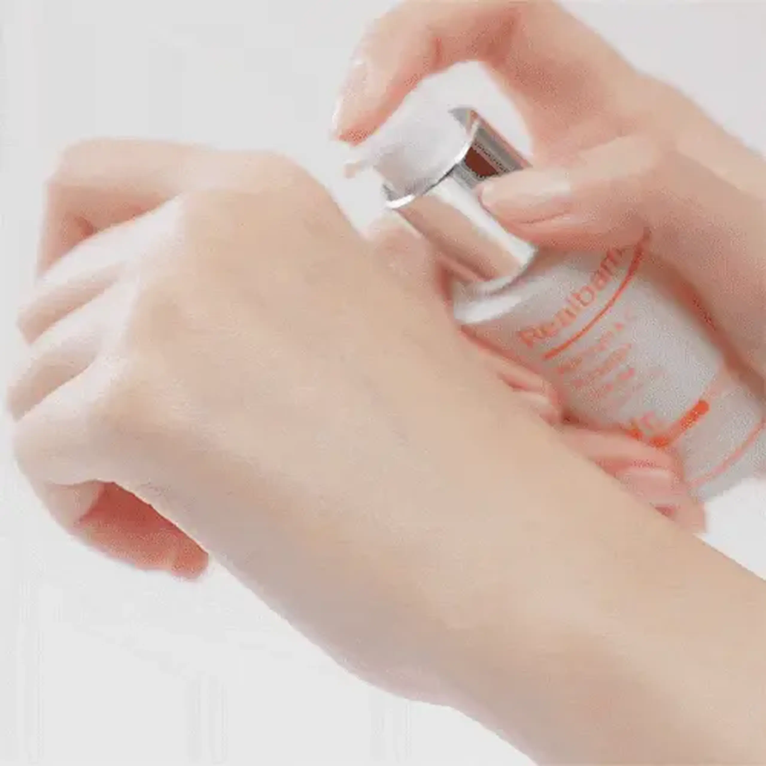Serum împotriva pigmentării cu peptide Real Barrier Peptivita C Blemish Serum 30ml