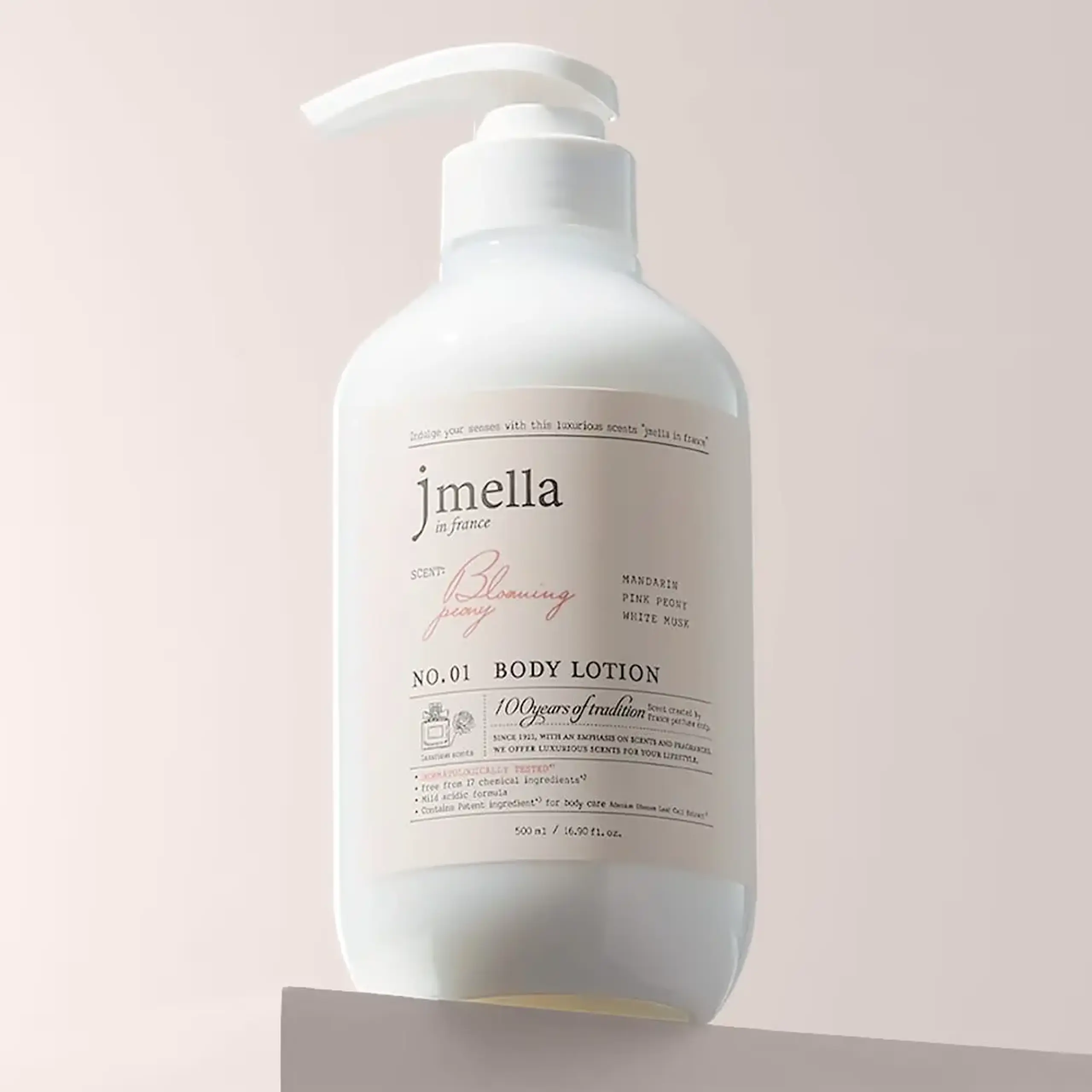 Loțiune catifelată pentru corp Jmella in france Blooming Peony Body Lotion 500ml