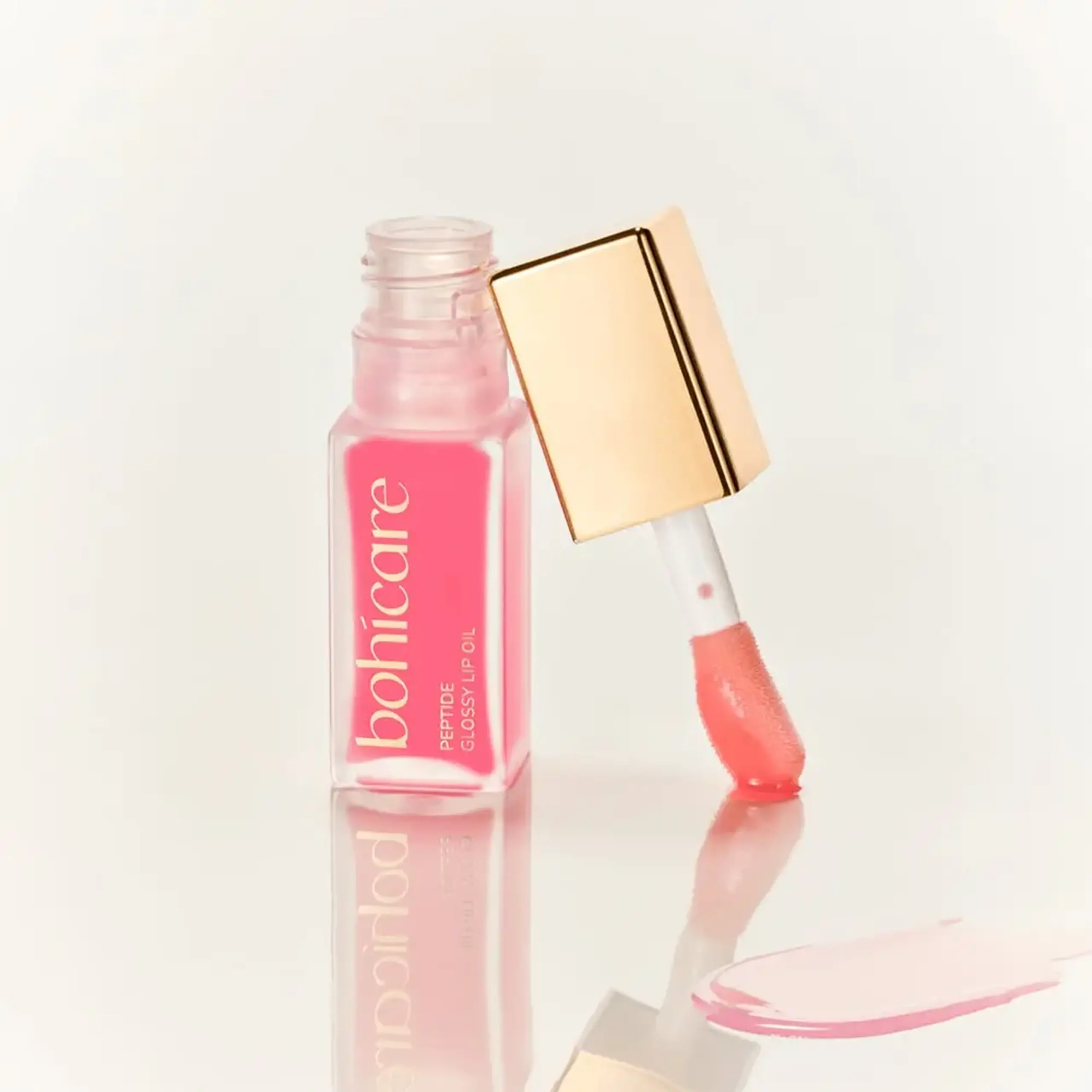 Ulei hrănitor pentru buze Bohicare Peptide Glossy Lip Oil 7ml