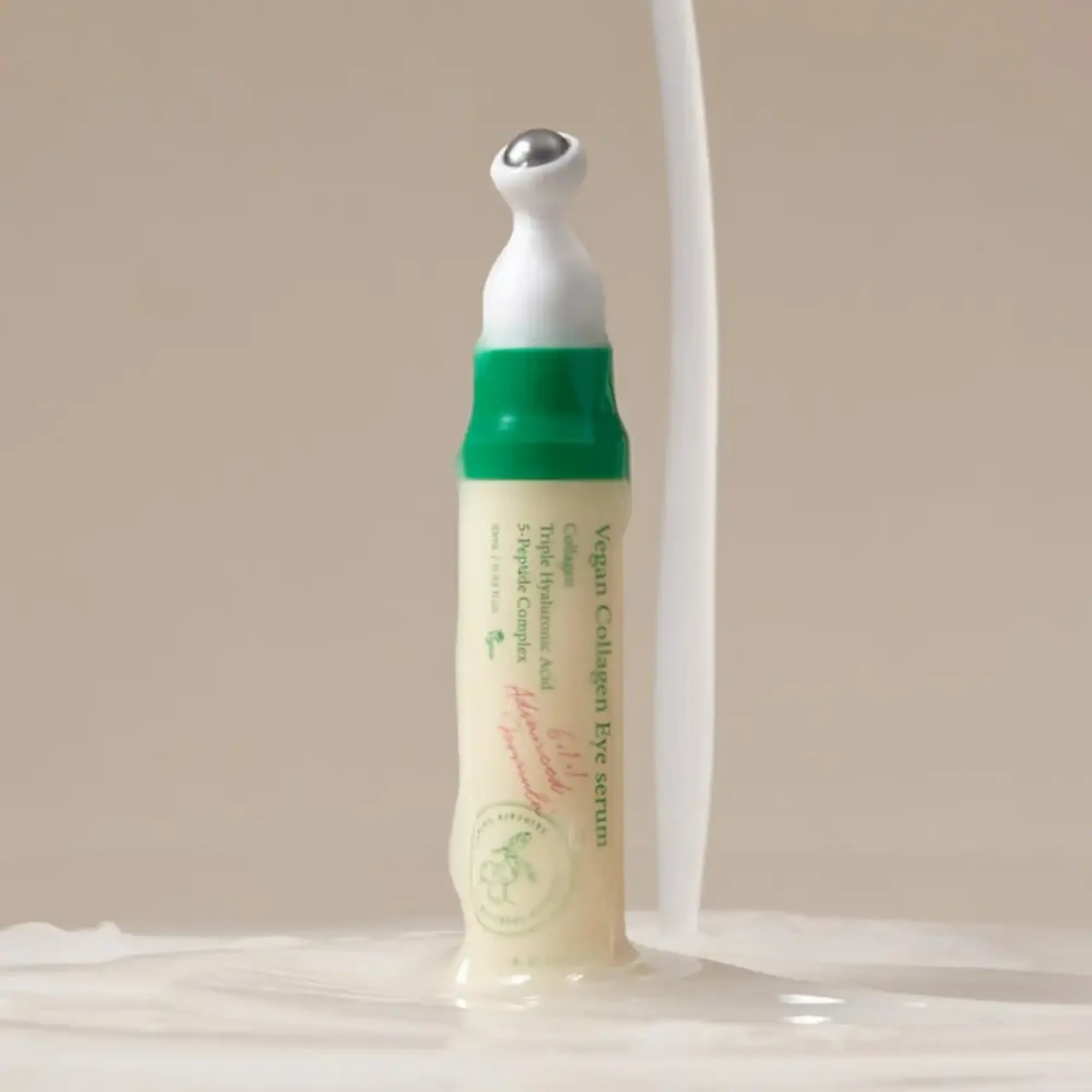 Ser pentru conturul ochilor Axis-Y Vegan Collagen Eye Serum 10ml