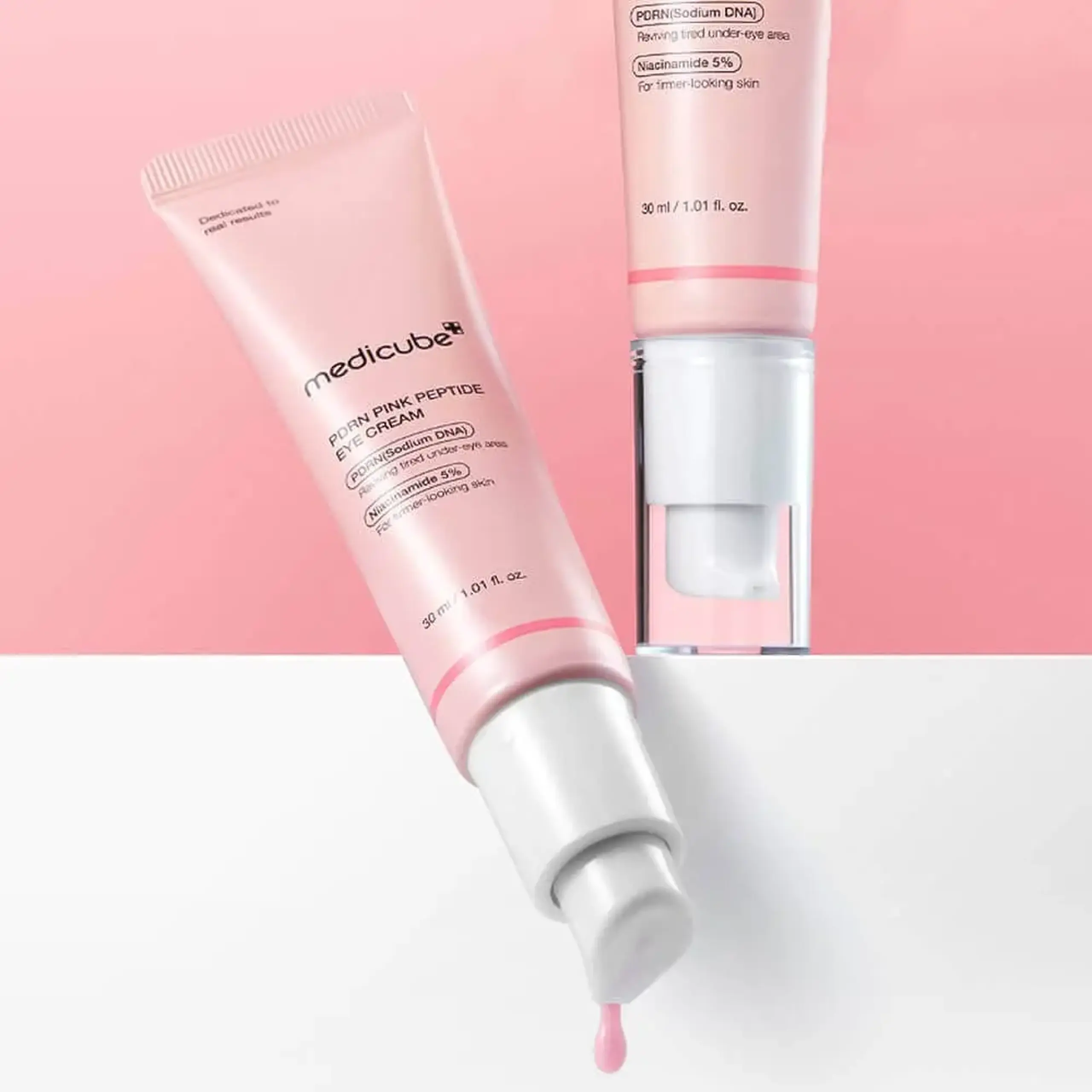 Cremă contur de ochi cu PDRN Medicube PDRN Pink Peptide Eye Cream 30 ml