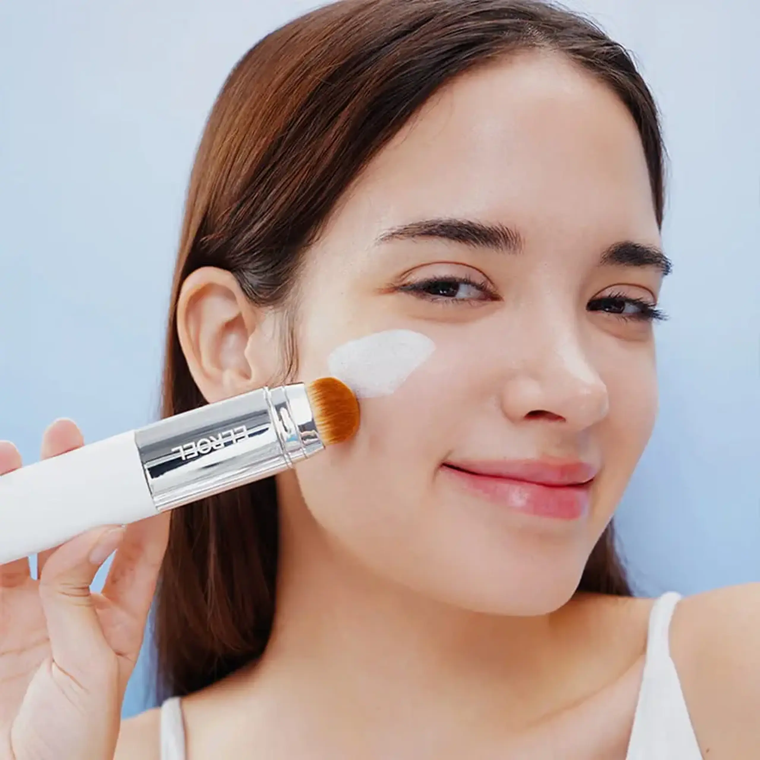 Fond de ten stick cu acoperire naturală Elroel Blanc Cover Cream Stick Deep 13g