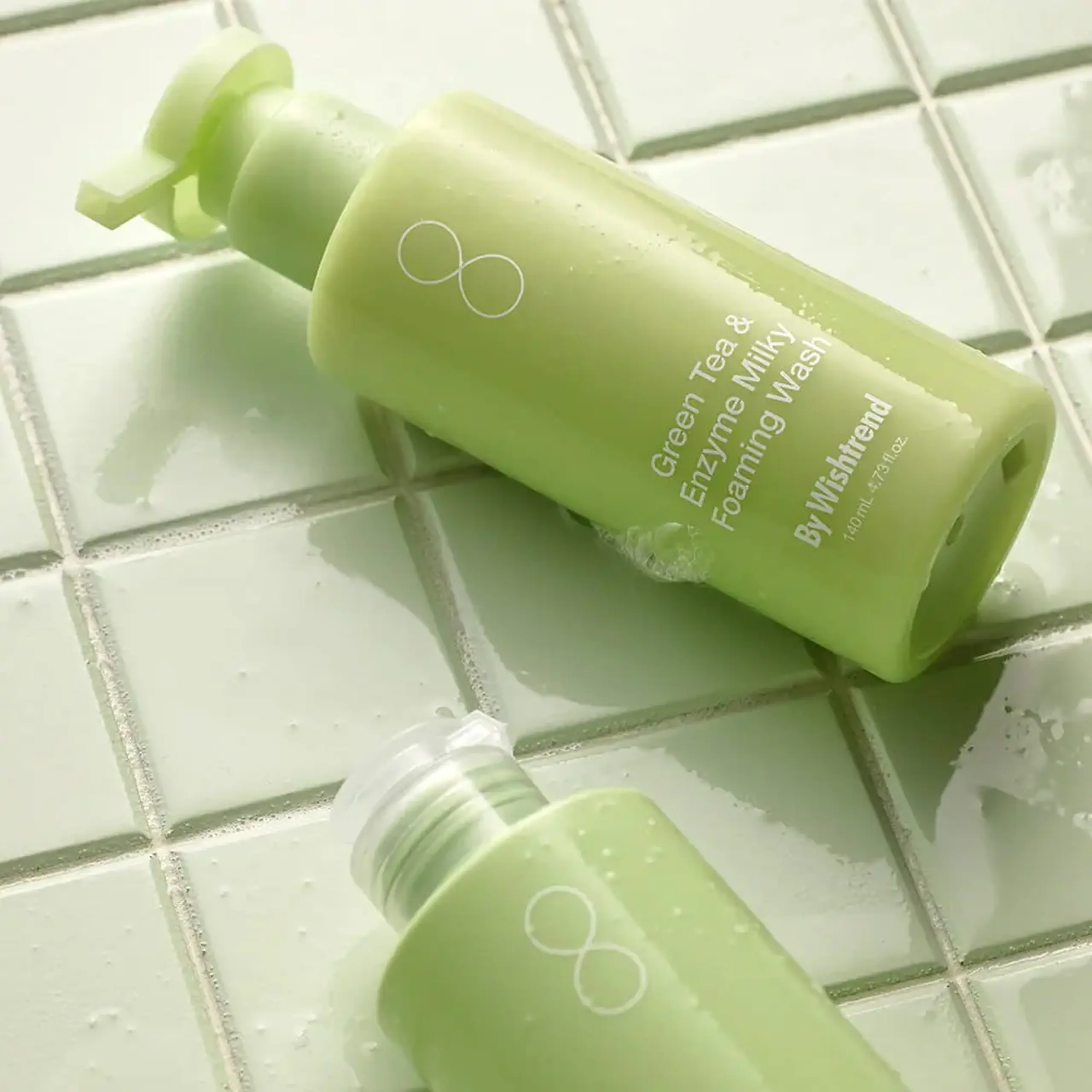 Spumă pentru curățarea feții By Wishtrend Green Tea & Enzyme Milky Foaming Wash 140ml