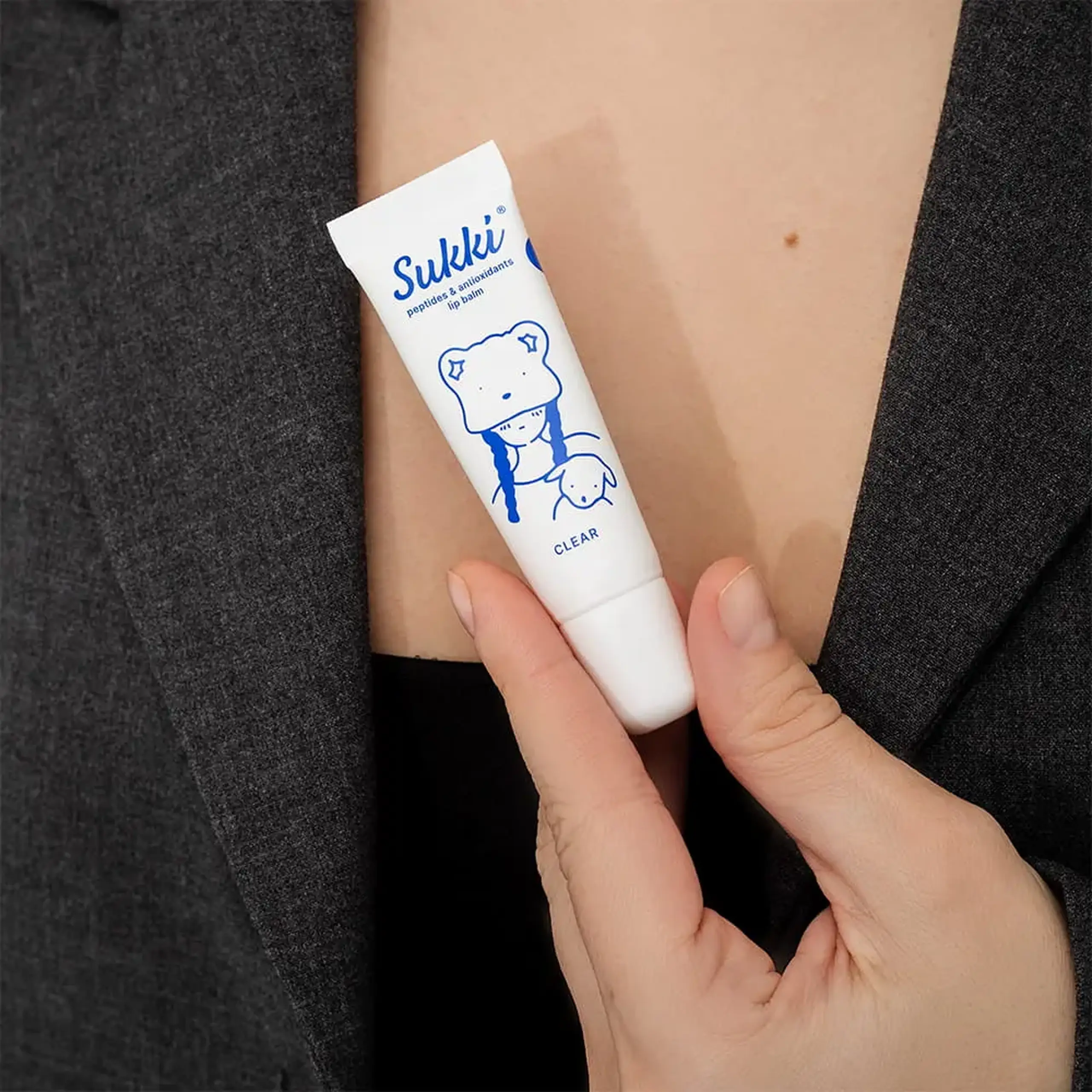 Balsam de buze cu peptide și antioxidanți Sukki Peptides and Antioxidants Lip Balm 10ml