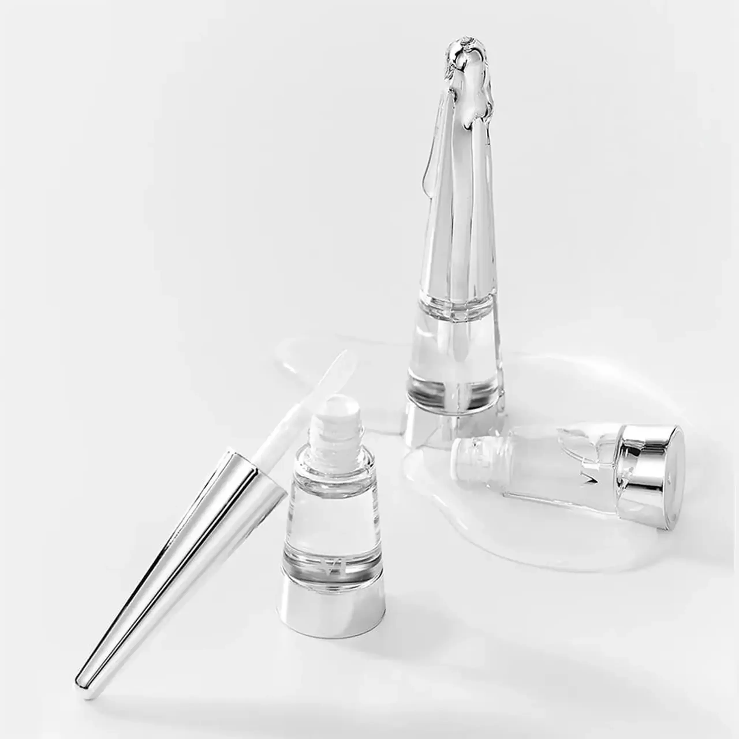Plamper pentru buze cu spicule VT Cosmetics Reedle Shot Lip Plumper Beginner