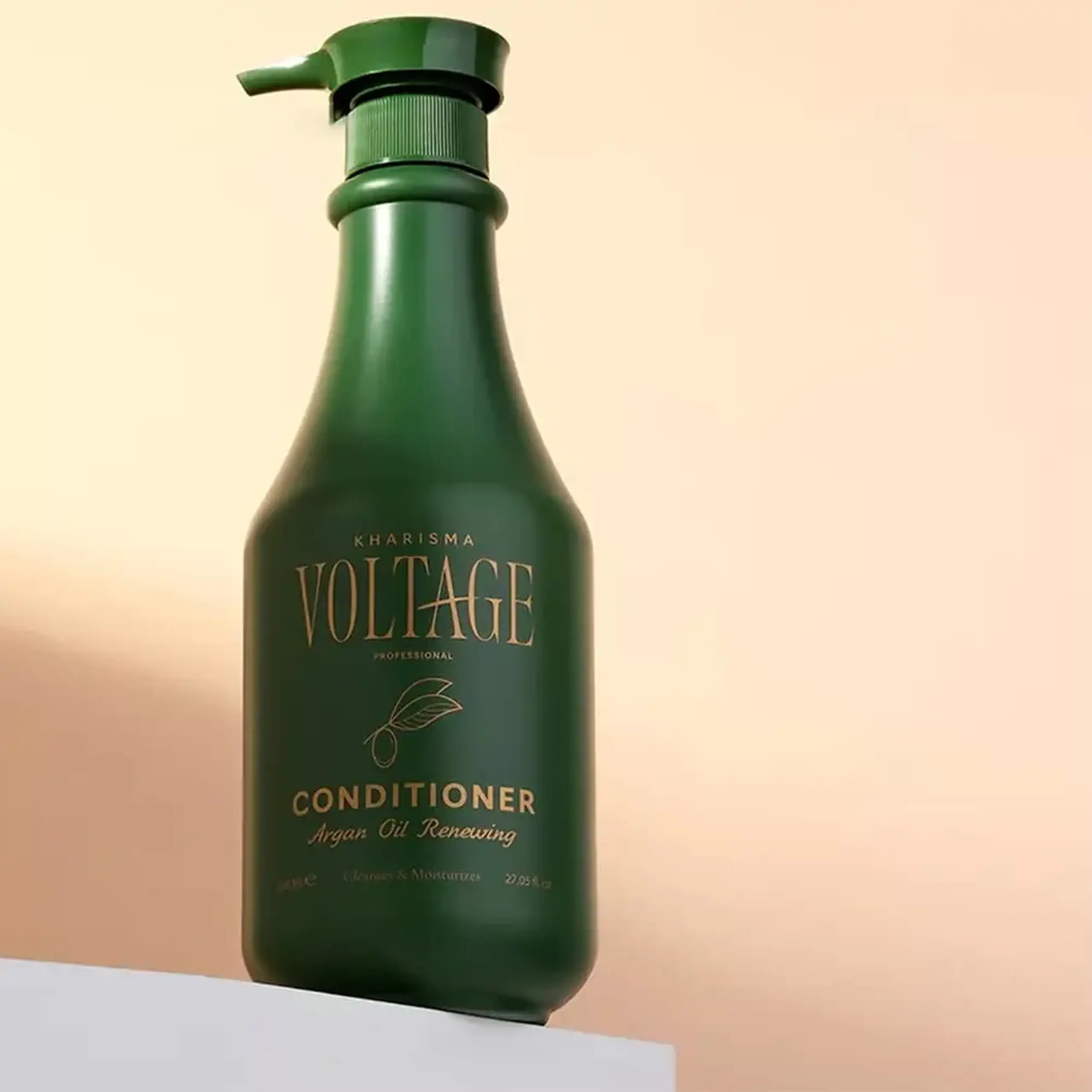Condiționer reparator cu ulei de argan KHARISMA VOLTAGE argan oil renewing hair conditioner 800ml