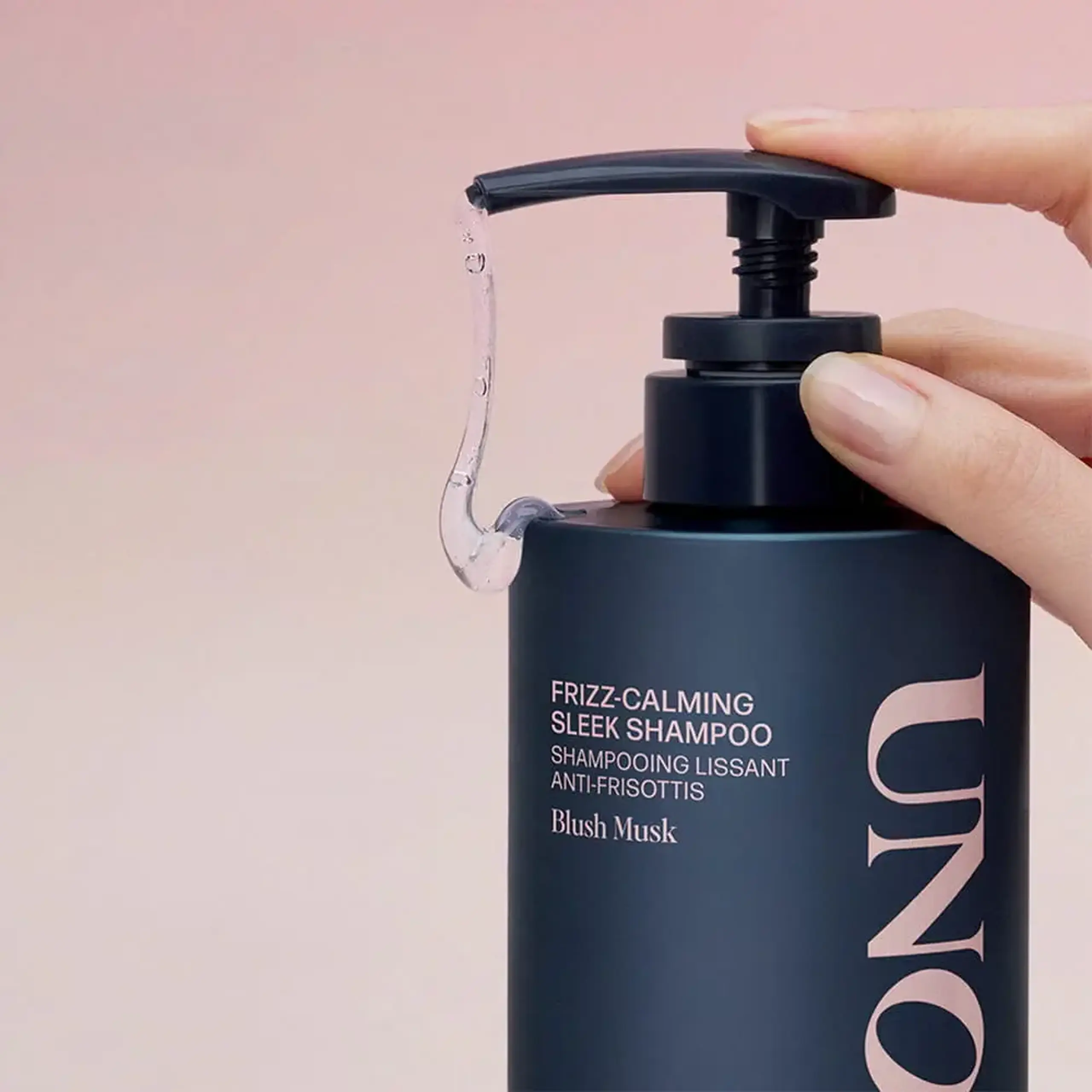 Șampon pentru părul electrizat UNOVE FRIZZ-CALMING SLEEK SHAMPOO 480ml