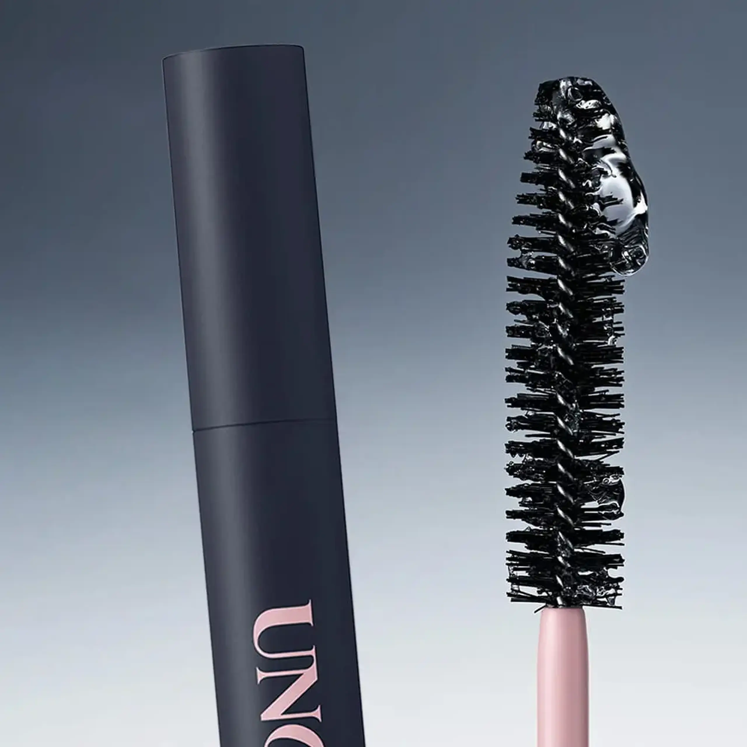 Produs pentru styling UNOVE FRIZZ-CALMING SLEEK HAIR FINISHING STICK 10 ml
