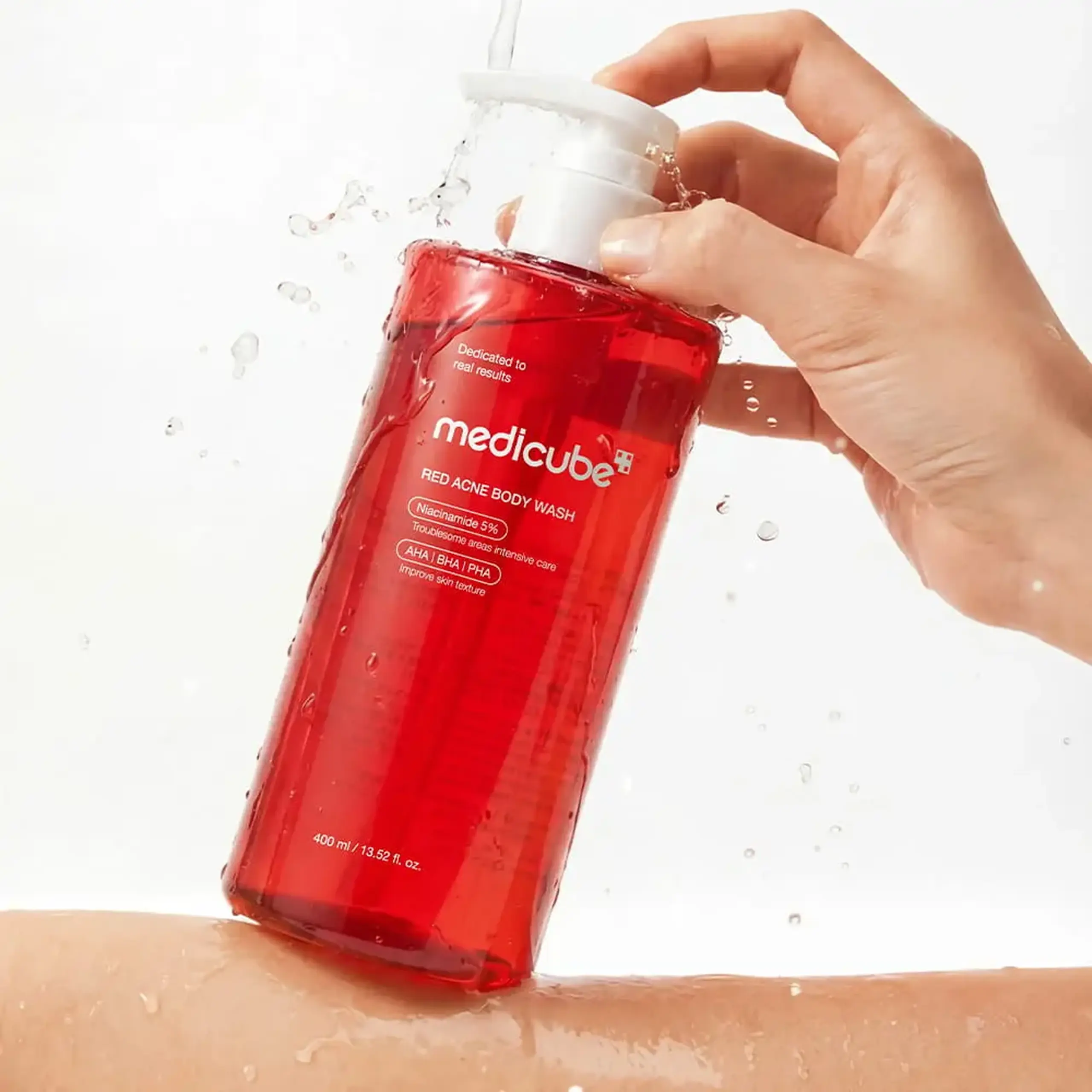 Gel de duș pentru pielea predispusă la acnee Medicube Red Body Wash 2.0 400 ml