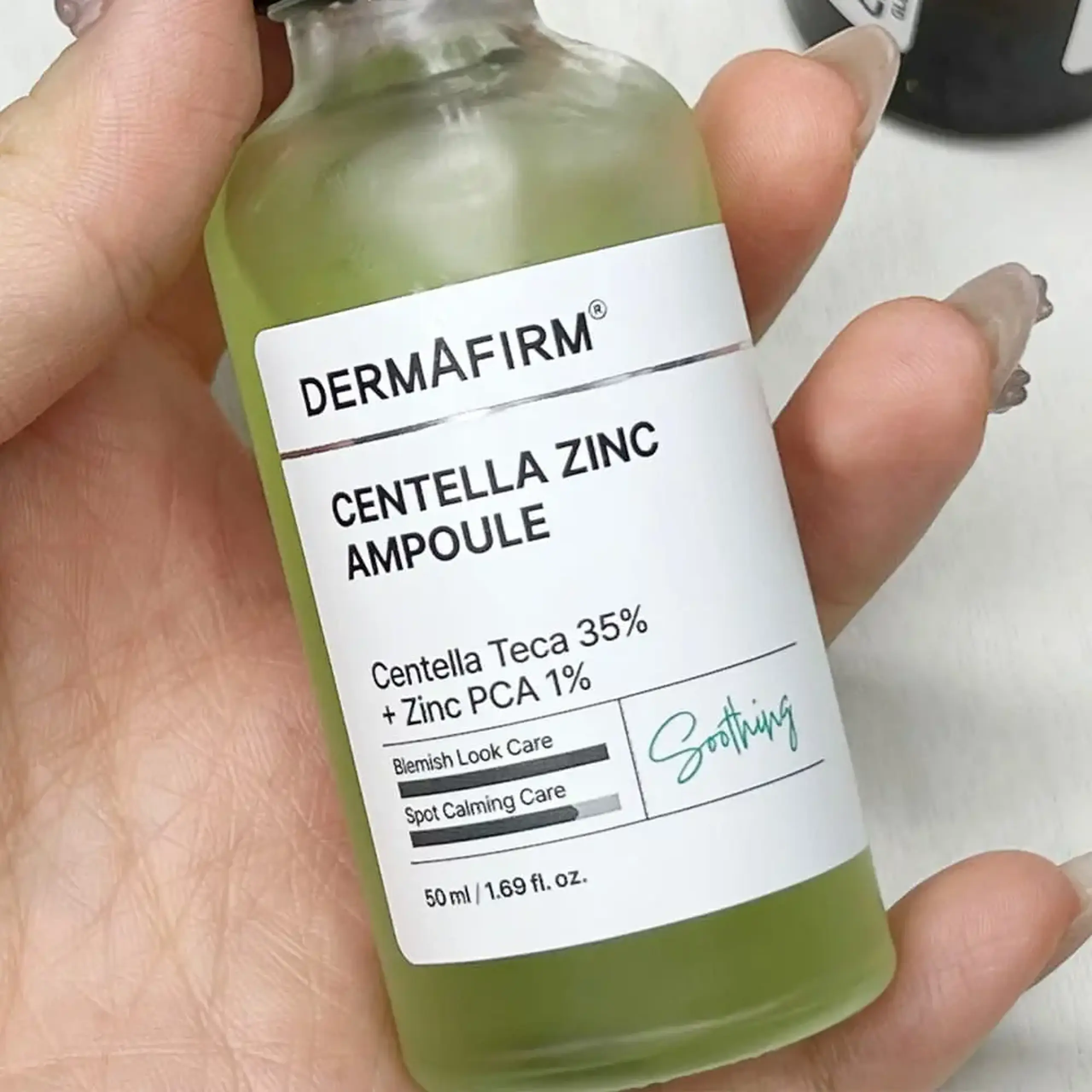 Ampulă calmantă DERMAFIRM Centella Zinc Ampoule