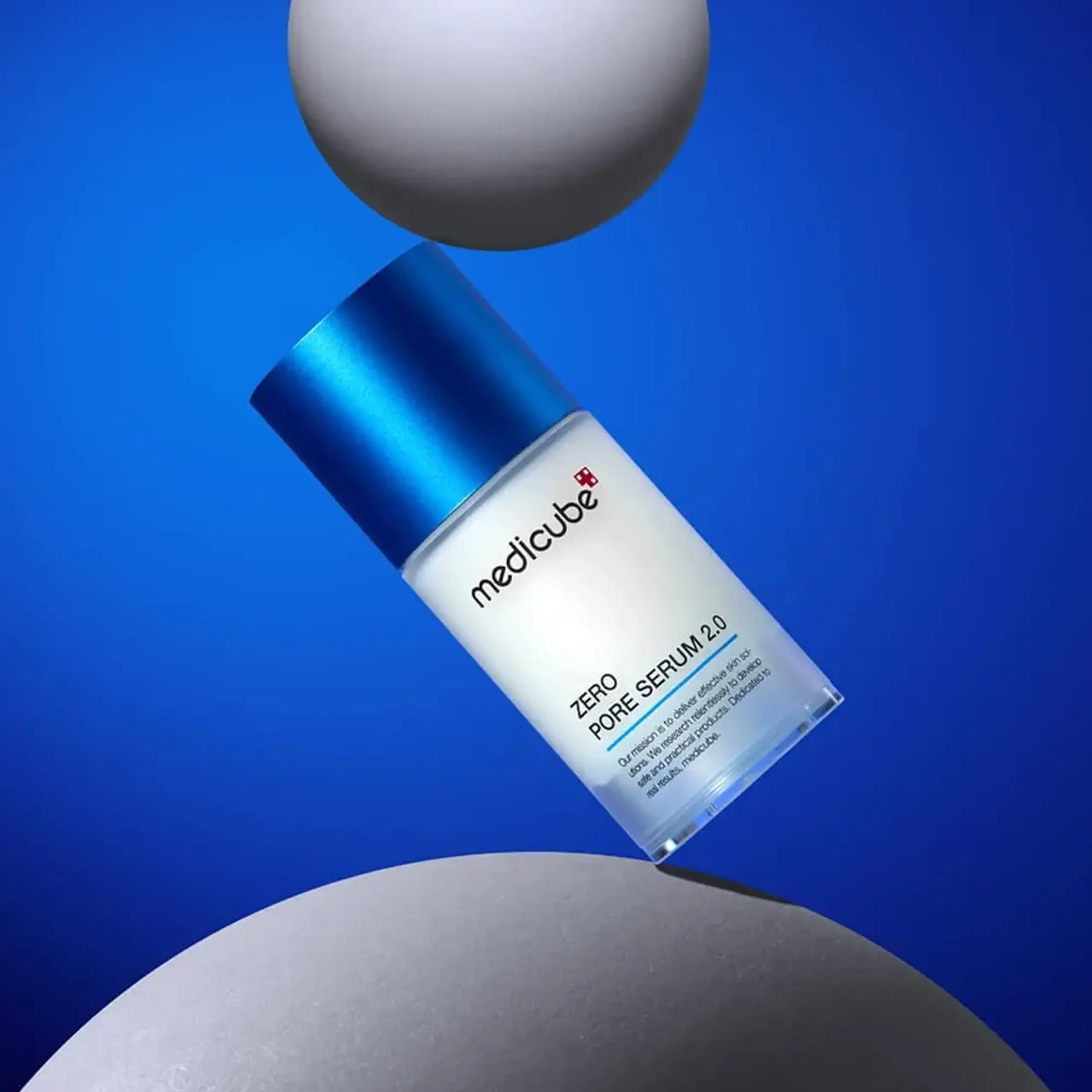 Ser seboregulator pentru reducerea porilor Medicube Zero Pore Serum 2.0 37ml