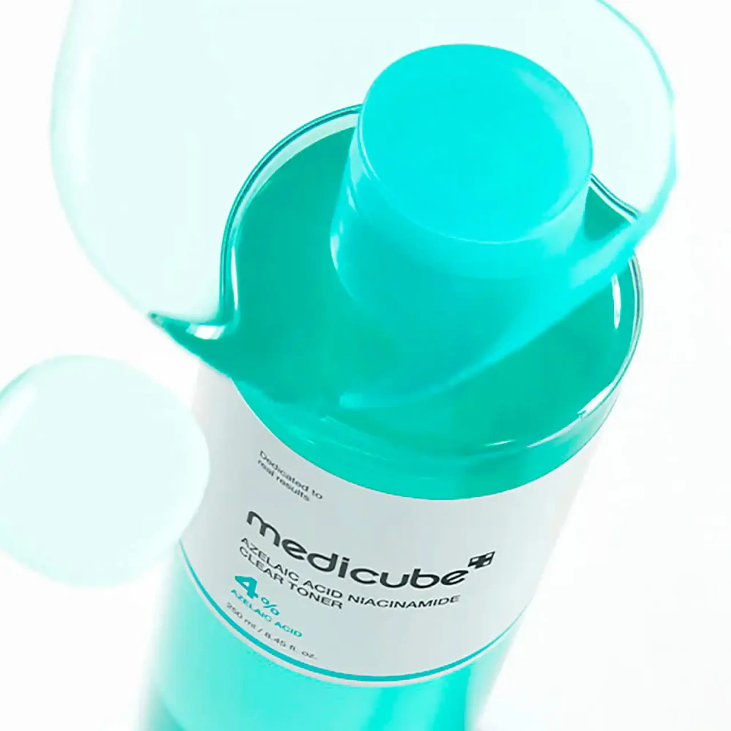 Toner cu Acid Azelaic și Niacinamidă Medicube Azelaic Acid Niacinamide Clear Toner 250 ml