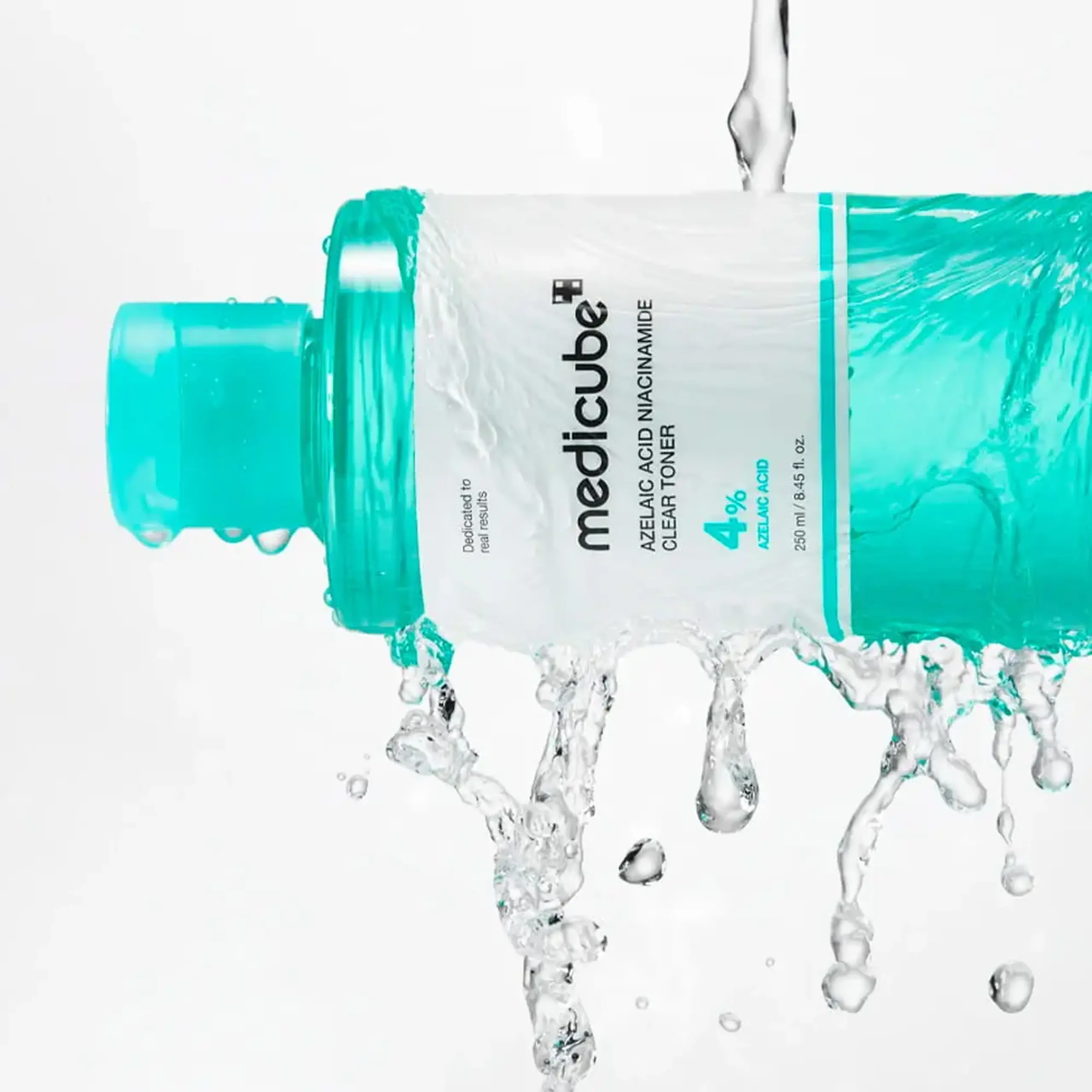 Toner cu Acid Azelaic și Niacinamidă Medicube Azelaic Acid Niacinamide Clear Toner 250 ml