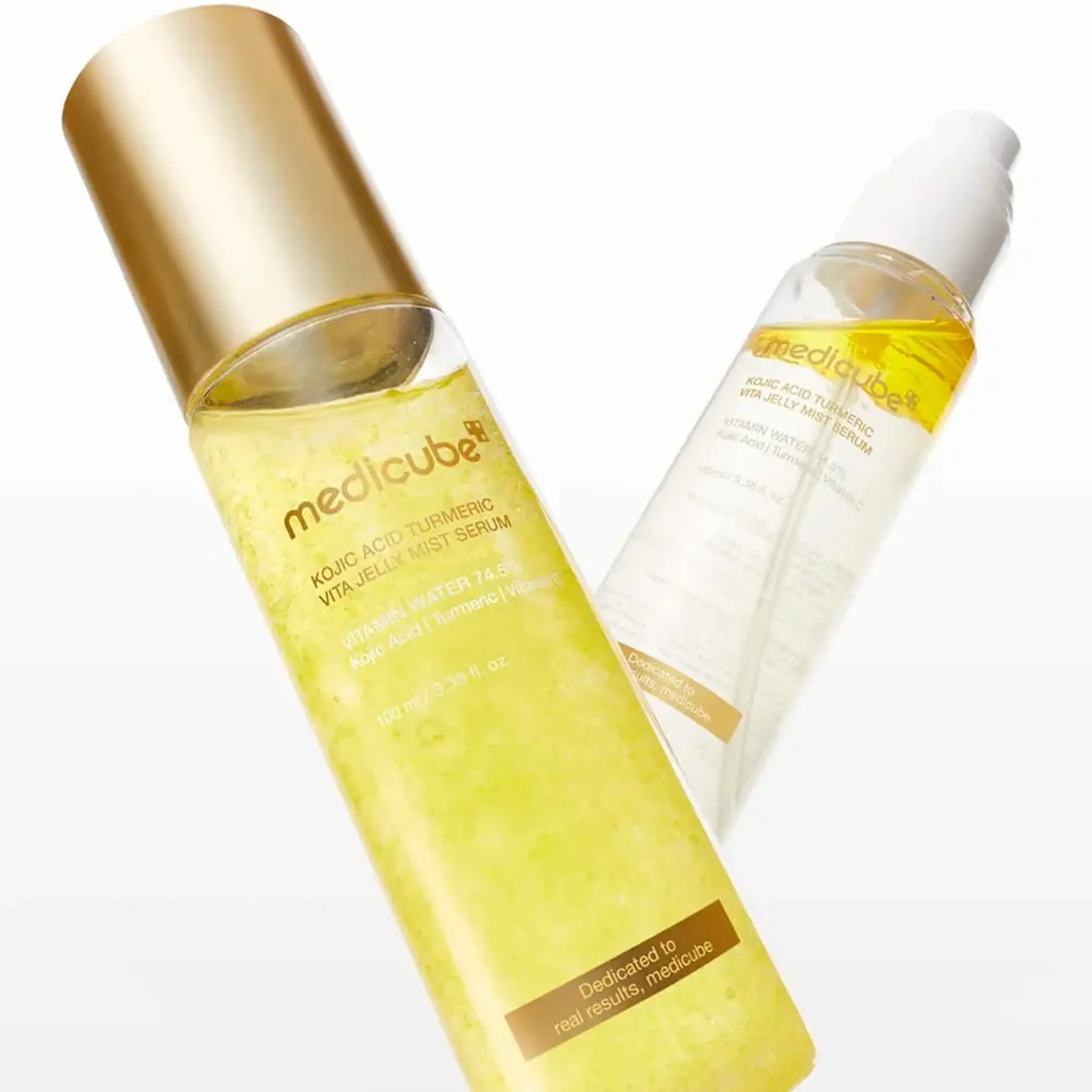 Serum-spray cu acid kojic împotriva hiperpigmentării Medicube Kojic Acid Turmeric Vita Jelly Mist Serum 100 ml