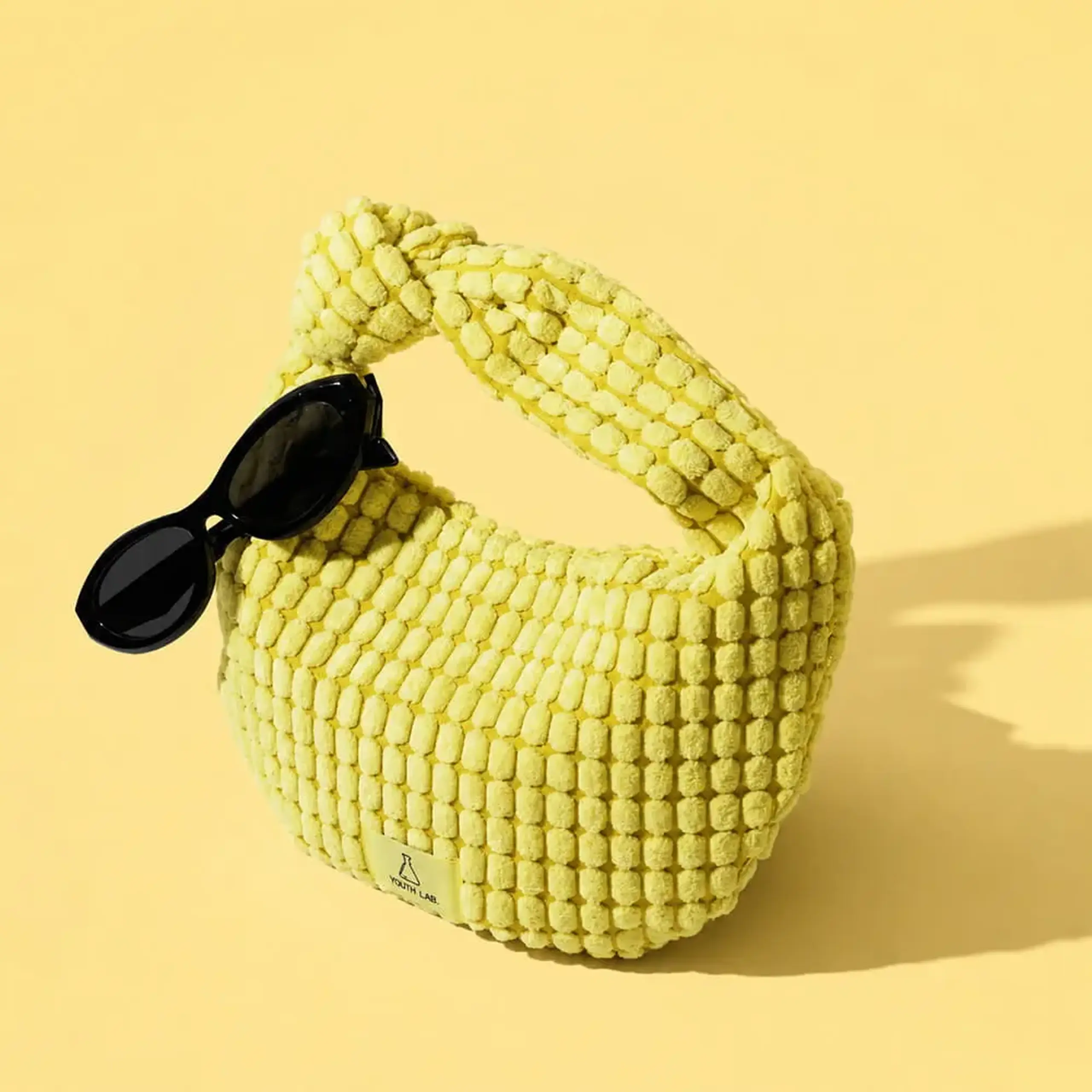 Set protecție solară YOUTH LAB Summer Set 2026 Value Set Yellow Pouch – Age Defense &amp; Tan &amp; After Sun