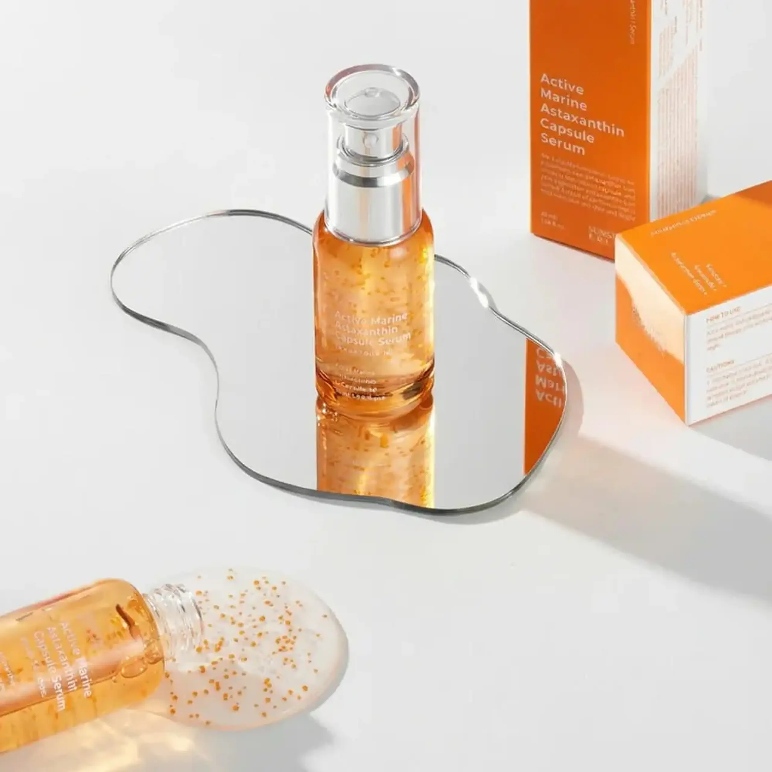 Ser concentrat cu astaxantină marină în capsule Sungboon Editor Active Marine Astaxanthin Capsule Serum 30 ml