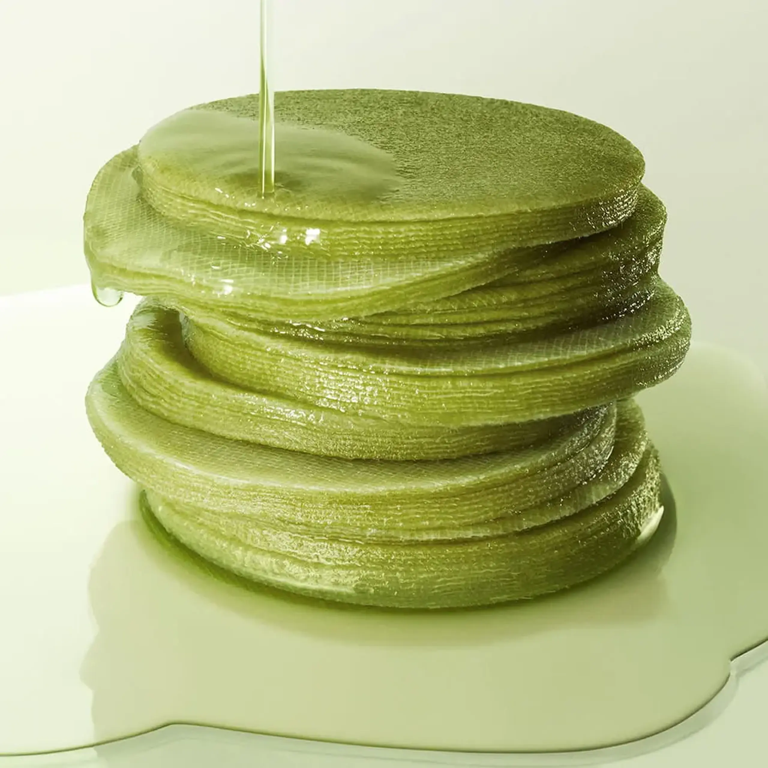 Paduri hidratante TIRTIR Matcha Tea Pads 70 pcs