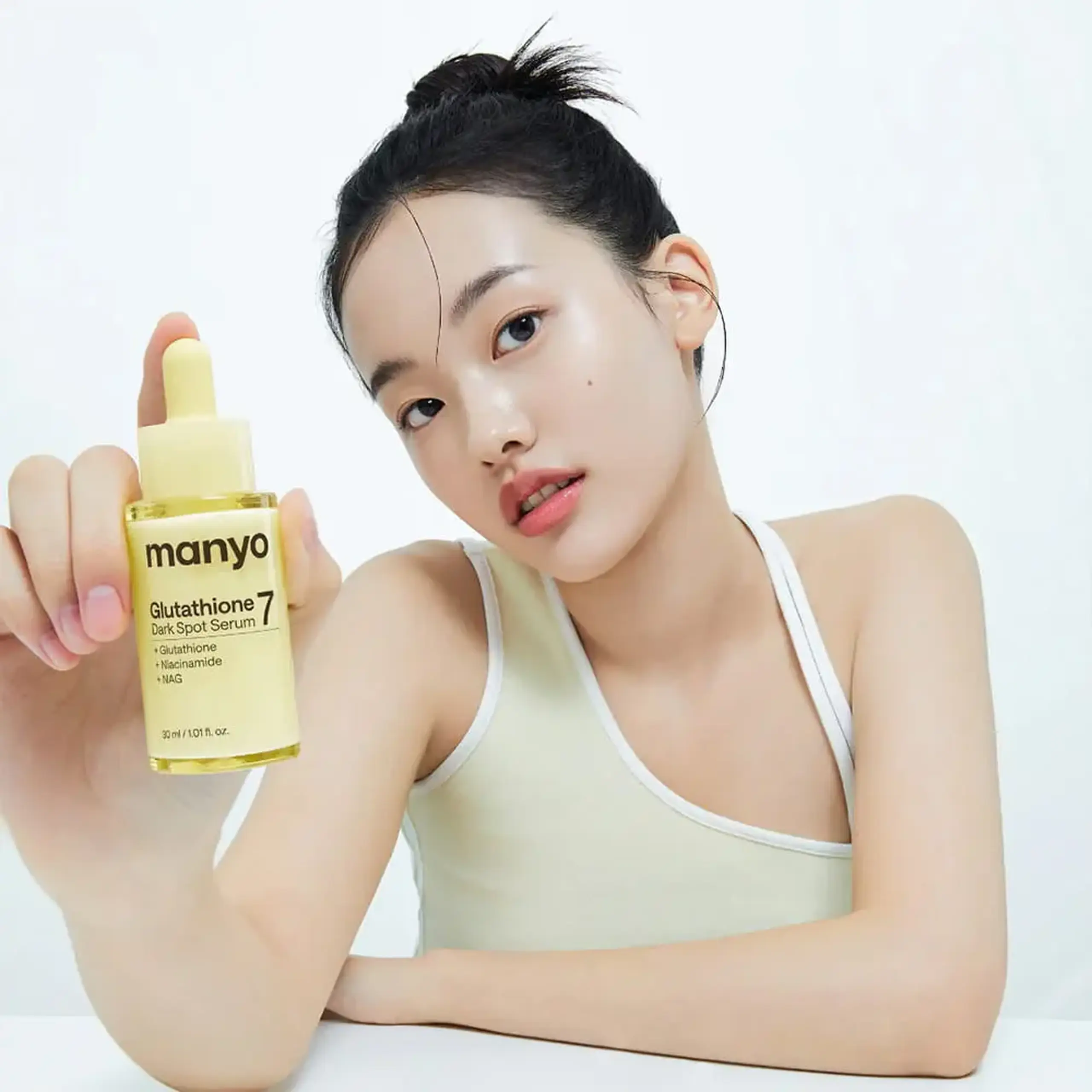 Ser iluminator Manyo Factory Glutathione 7 Dark Spot Serum 30ml