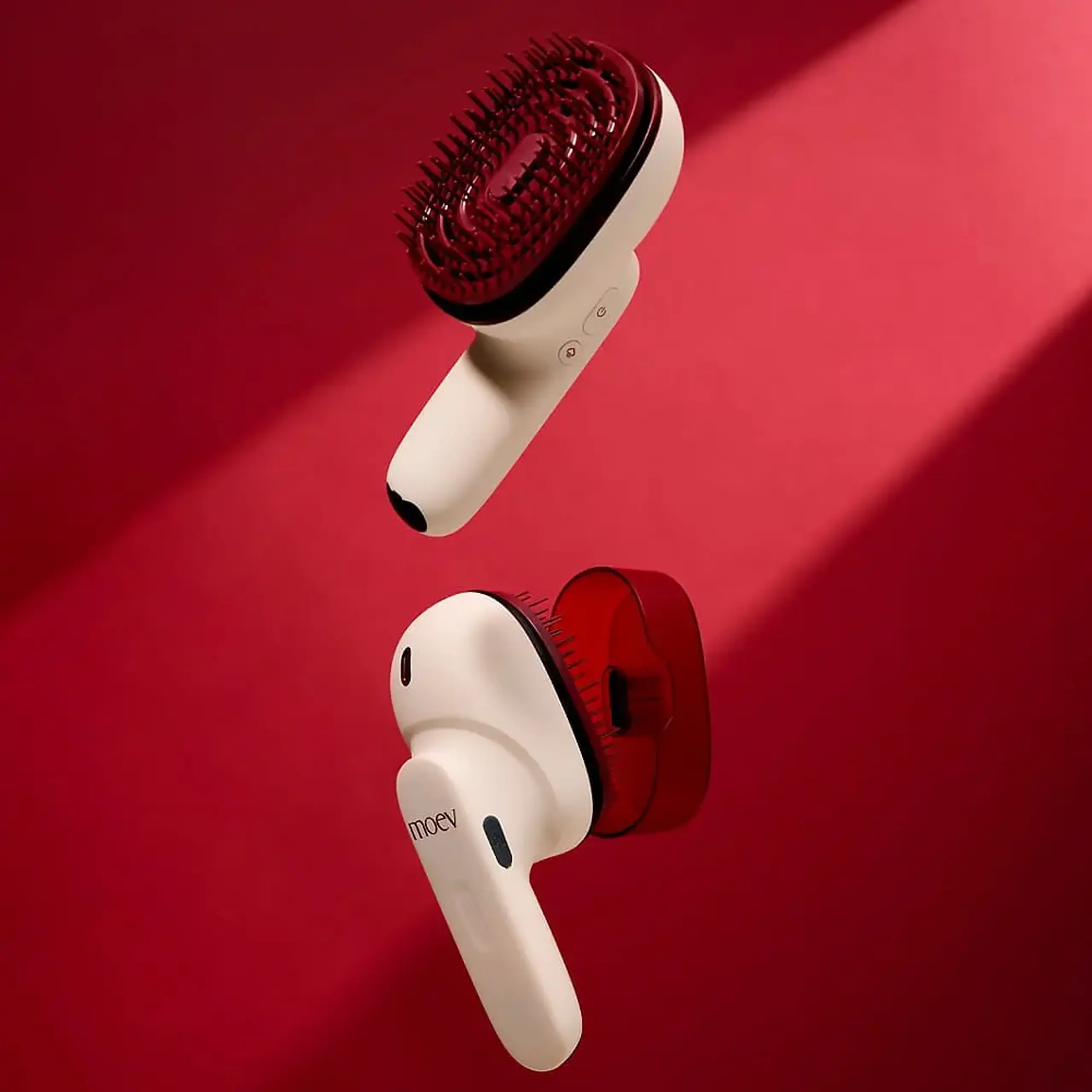 Dispozitiv portabil pentru îngrijirea părului și a scalpului MOEV HAIR STEAMER PRO