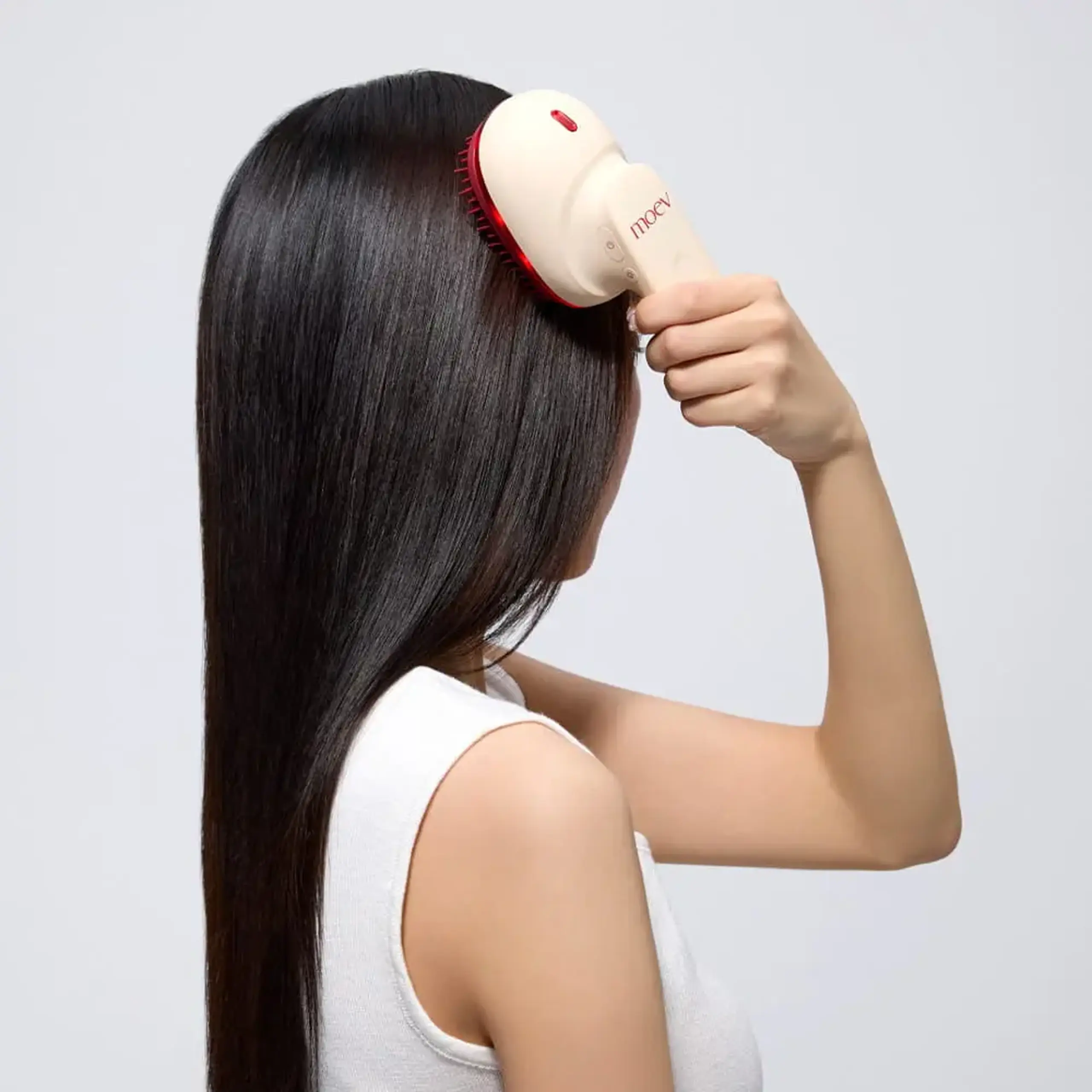 Dispozitiv portabil pentru îngrijirea părului și a scalpului MOEV HAIR STEAMER PRO