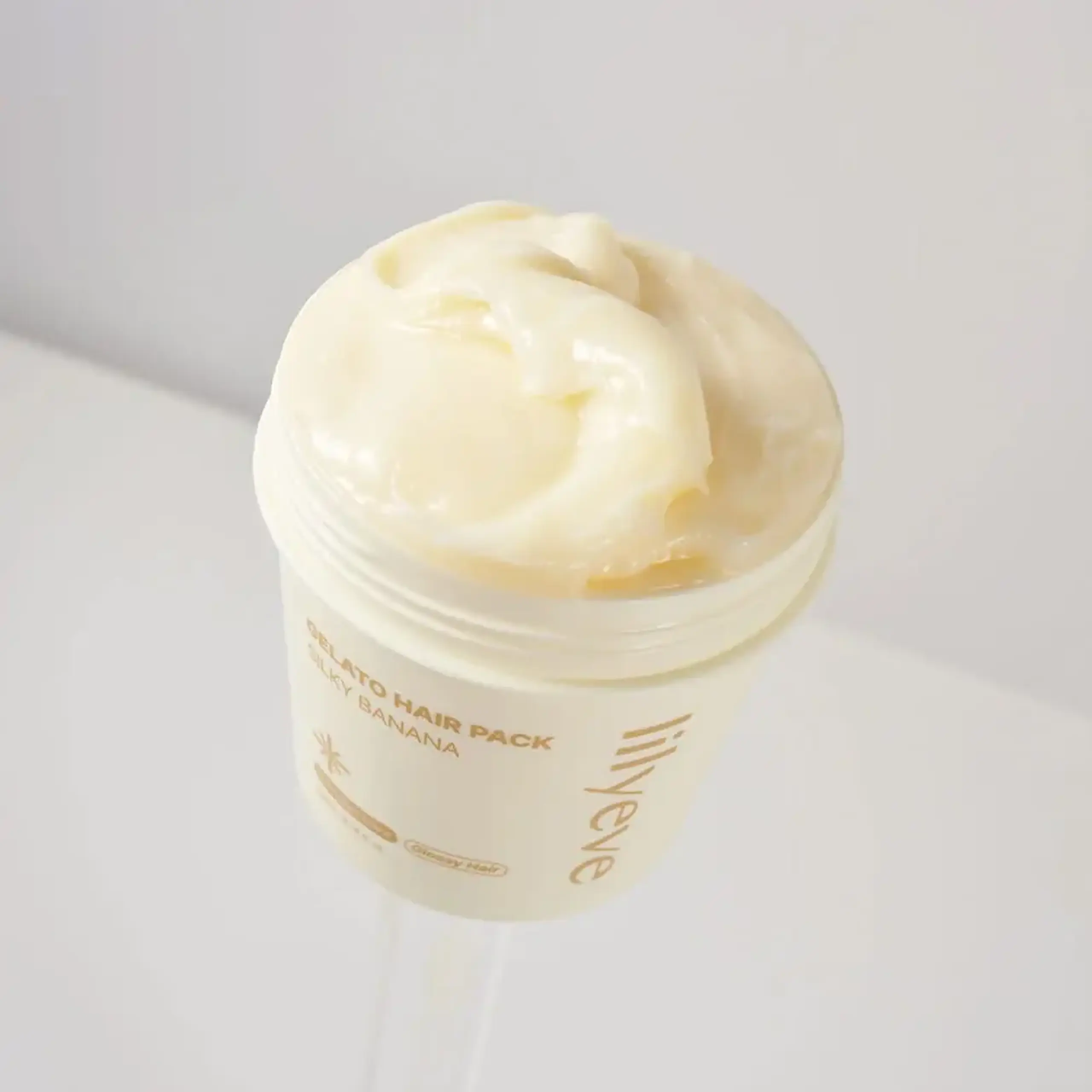 Mască reparatoare pentru păr LILYEVE Repair:TURN GELATO Hair Pack Silky Banana – 200 ml
