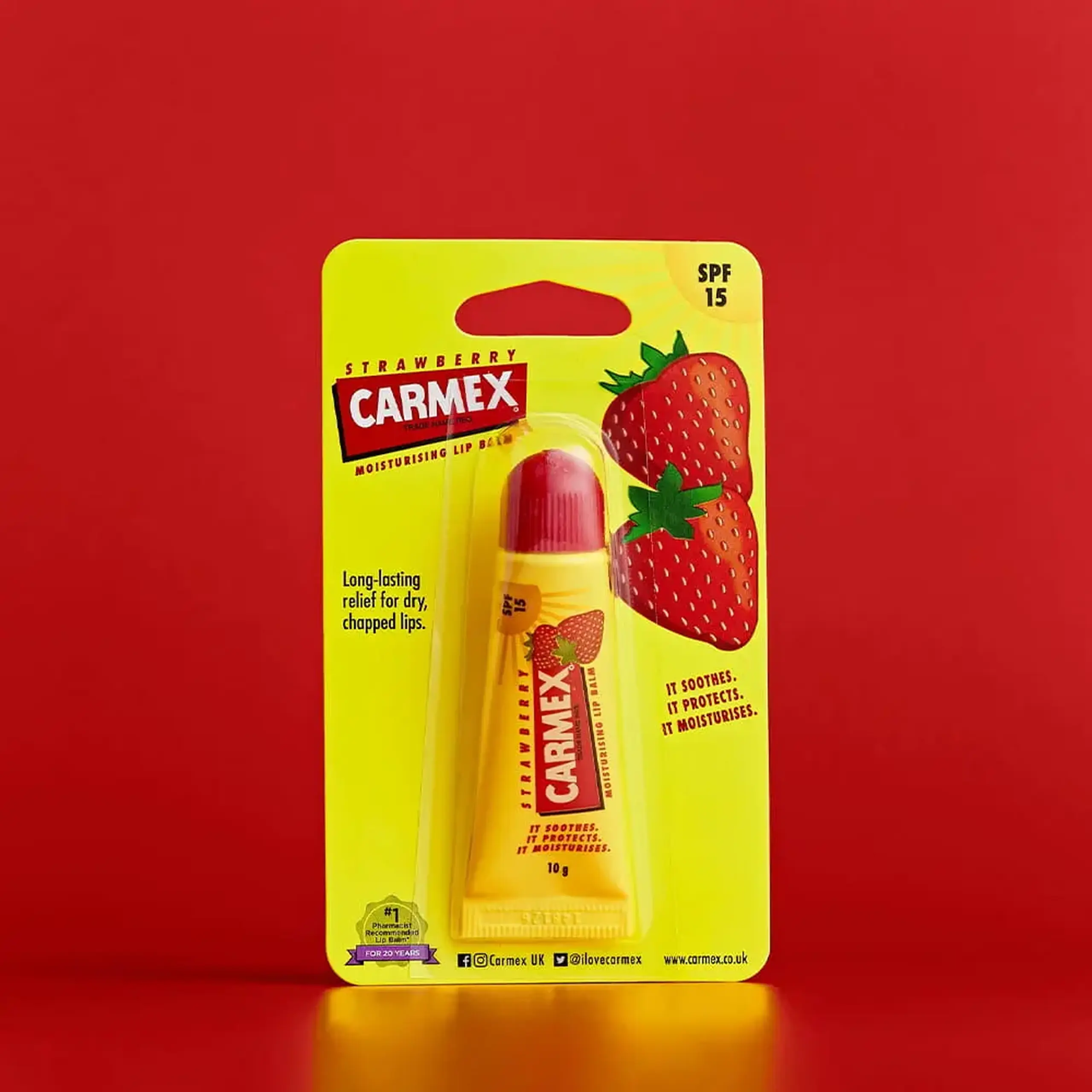 Balsam de buze CARMEX Tube Strawberry SPF 15
