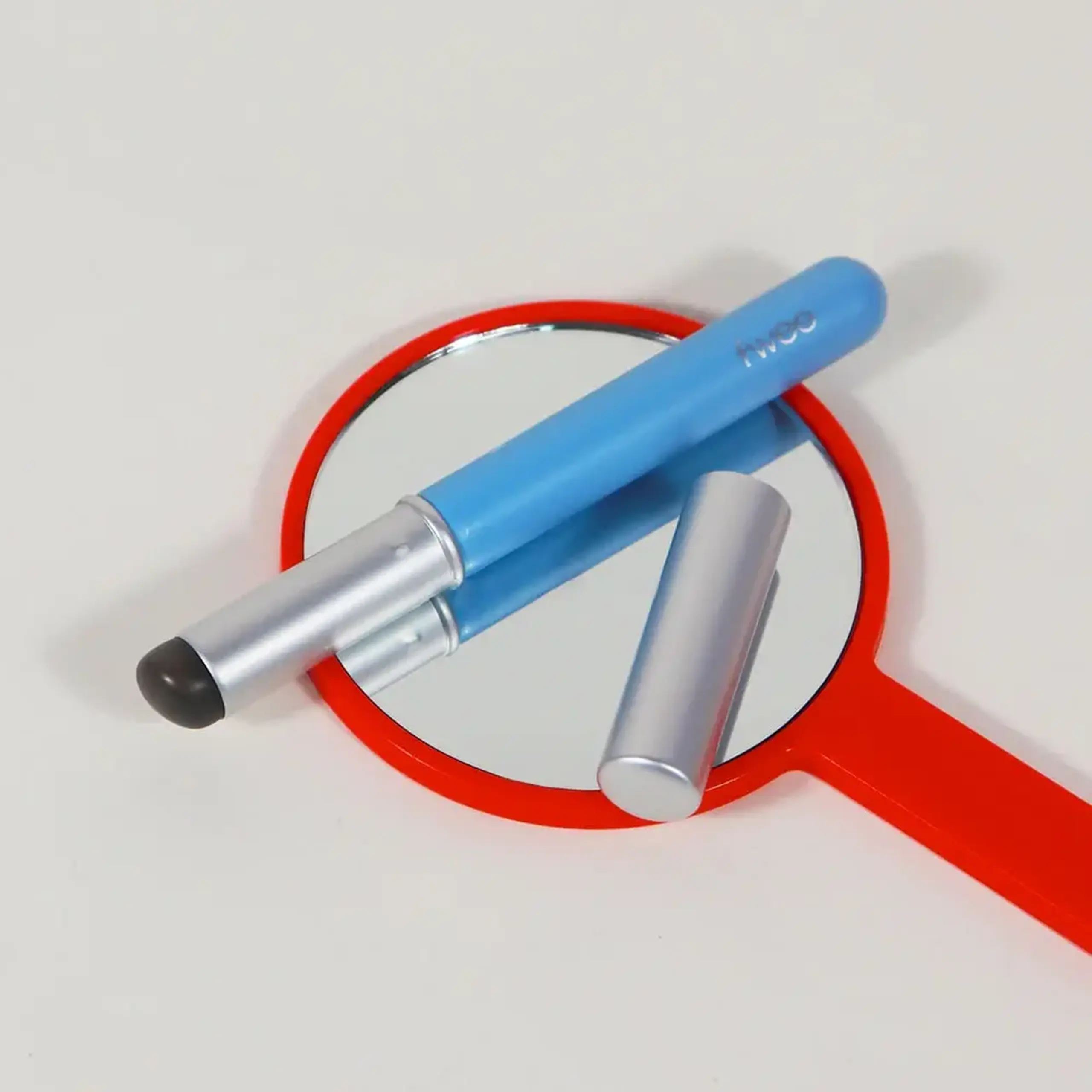 Pensulă aplicator din silicon FWEE Fingerlike Silicone Lip Brush