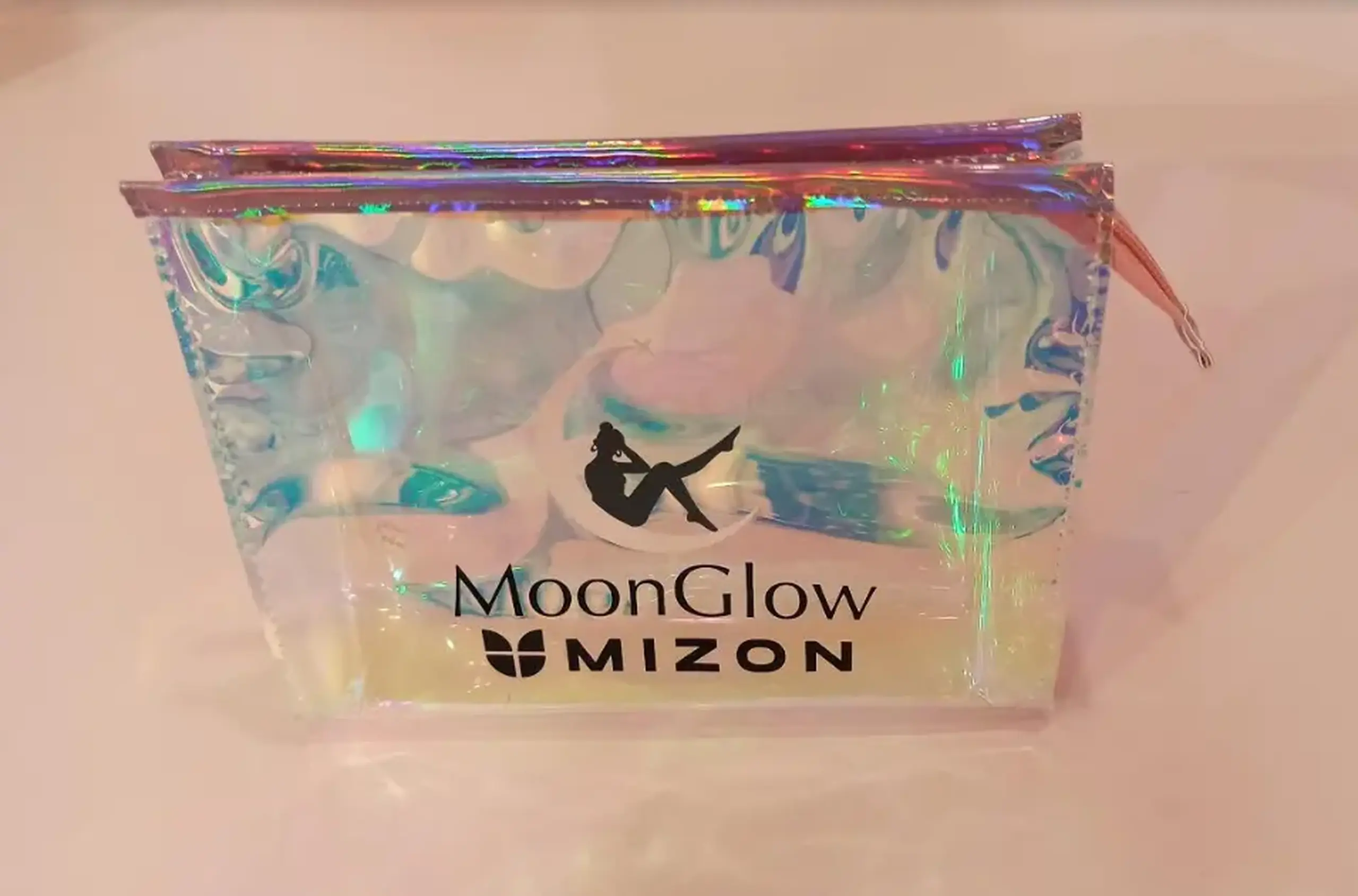 Trusă pentru cosmetică MoonGlow &amp; Mizon Hologram Pouch