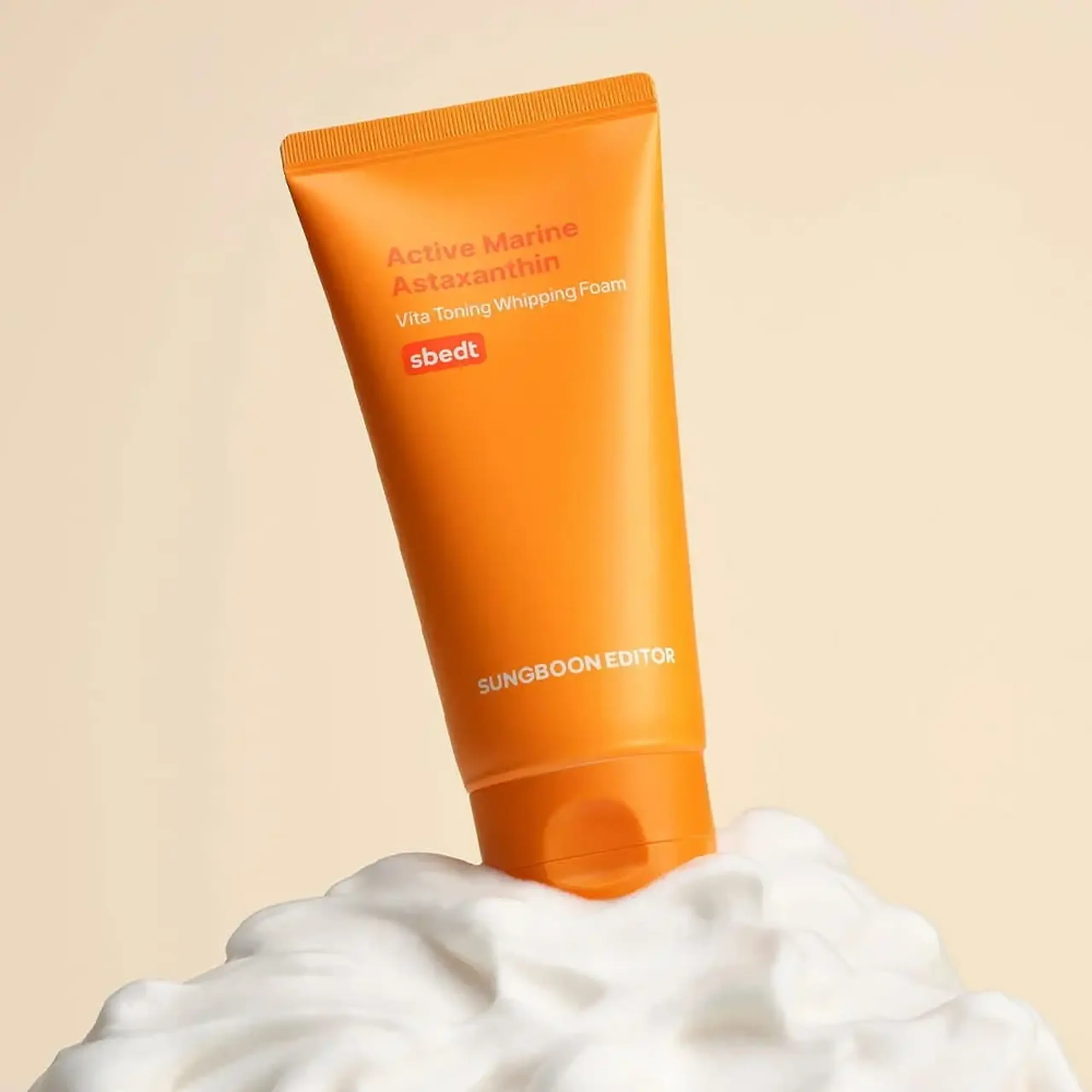 Spumă de curățare cu astaxantină marină Sungboon Editor Active Marine Astaxanthin Vita Toning Whipping Foam 120 g
