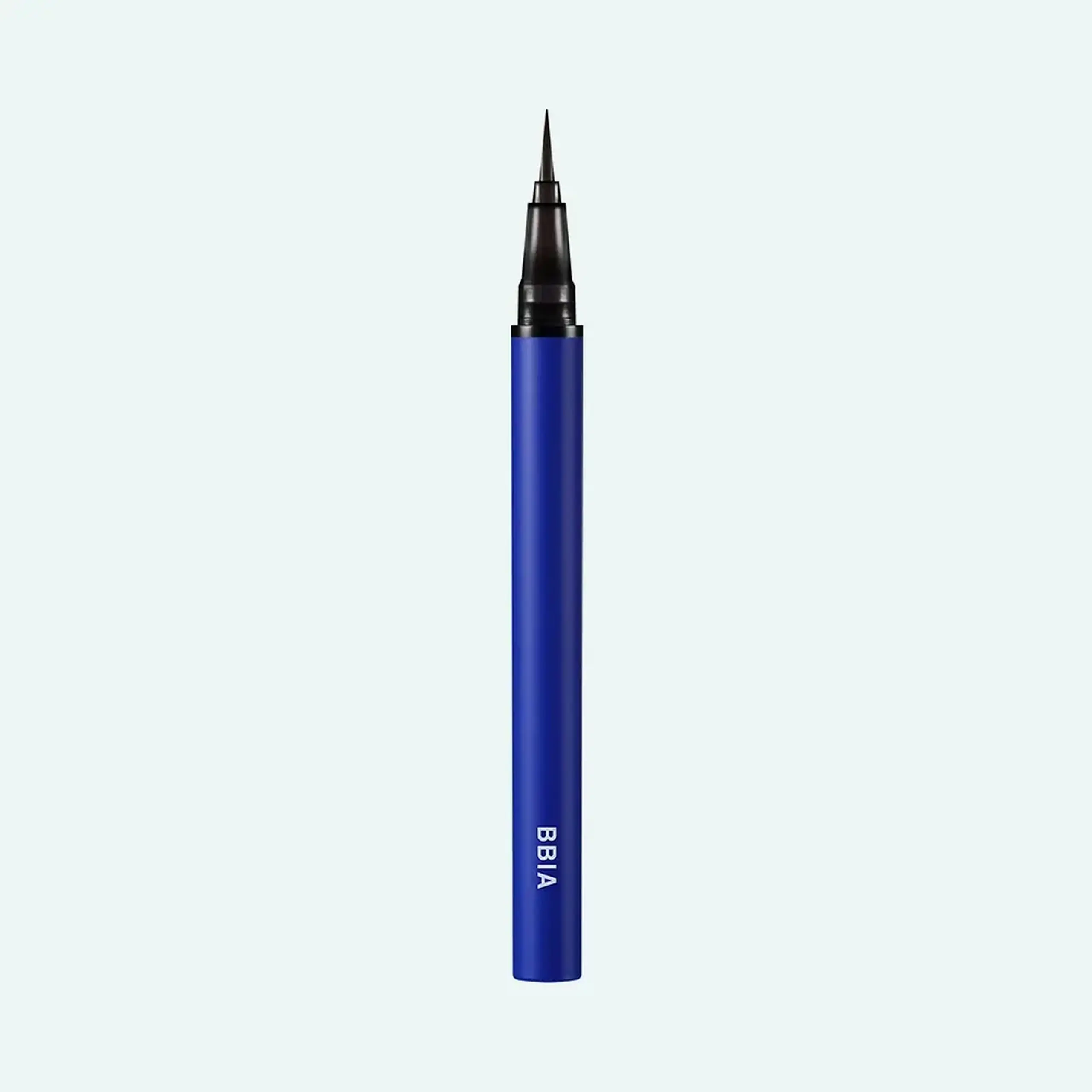 Eyelinerul rezistent la apă cu finisaj mat BBIA Never Die Brush Eyeliner 01 Matte Black #8449