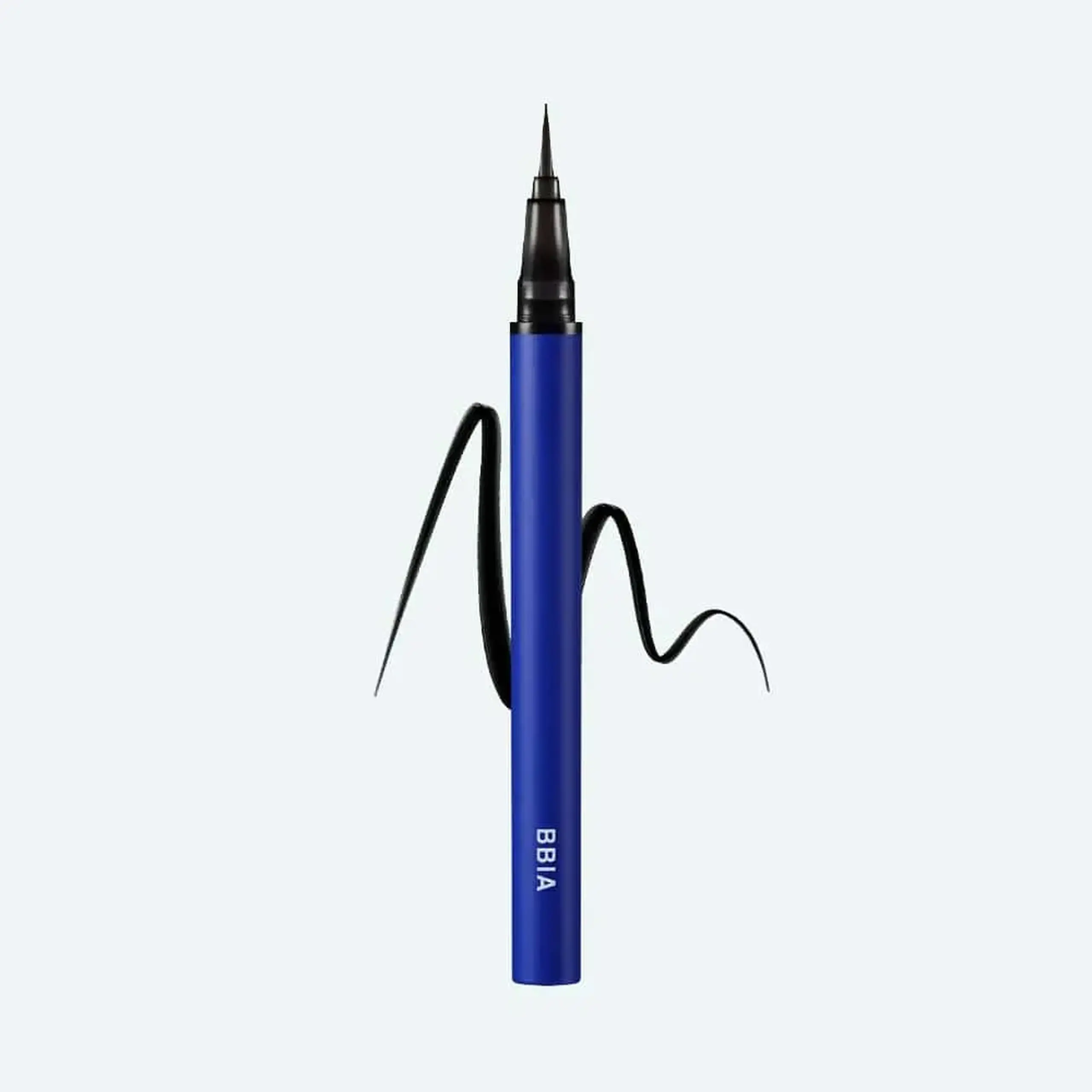 Eyelinerul rezistent la apă cu finisaj mat BBIA Never Die Brush Eyeliner 01 Matte Black #8449