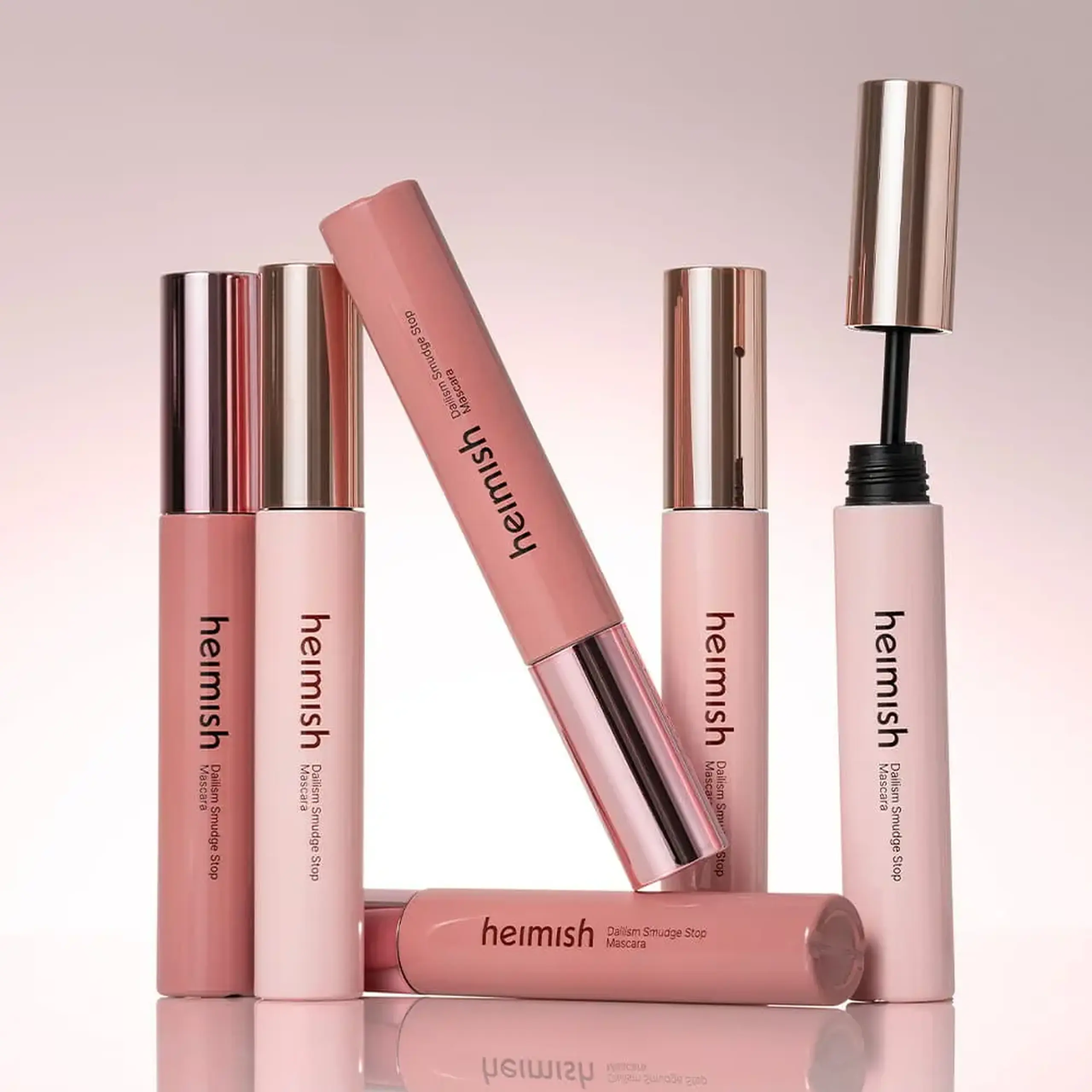 Rimel cu compuşi hidratanţi Heimish Dailism Smudge Stop mascara Volume Black