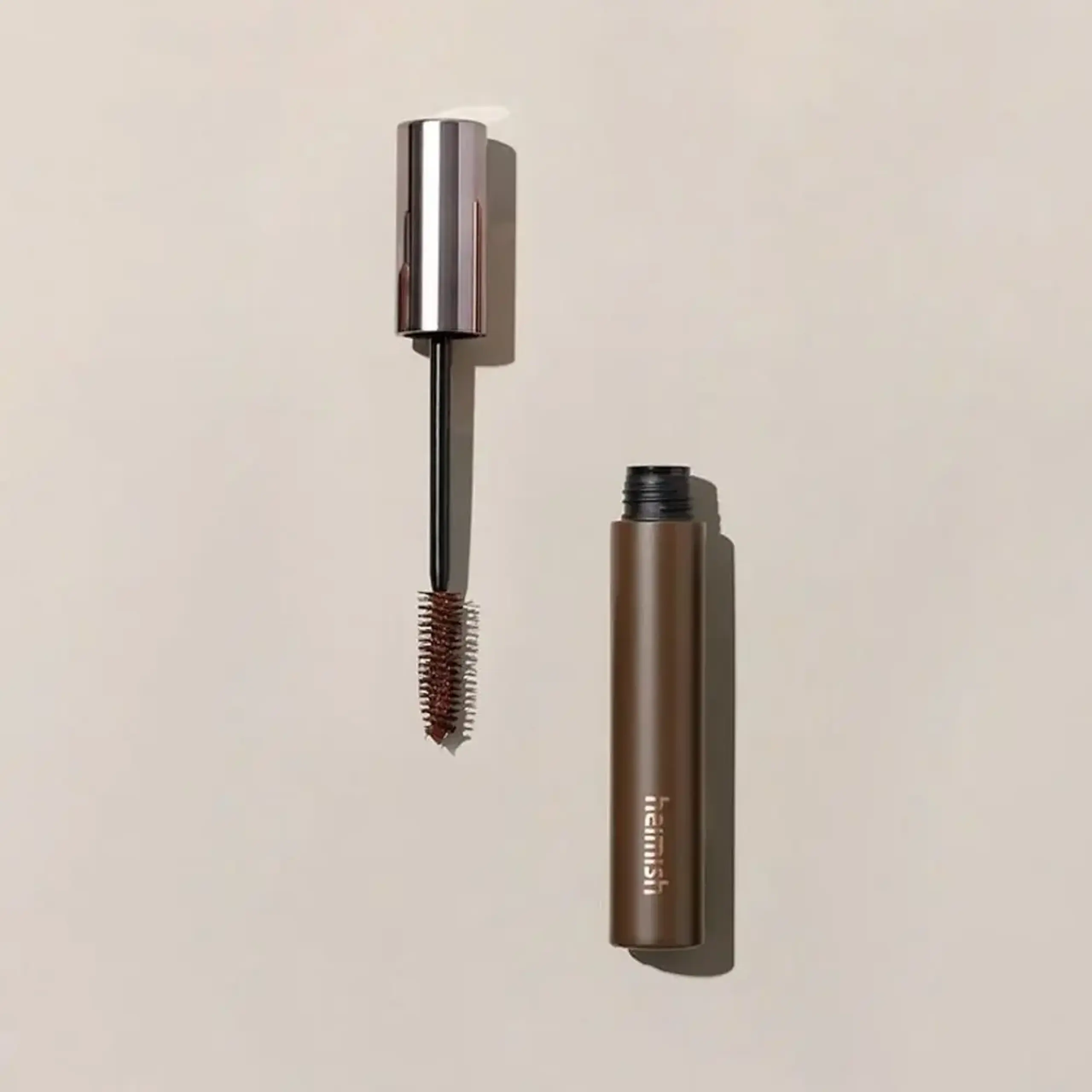 Rimel maro cu efect de alungire și volum Heimish Dailism Smudge Stop Mascara Volume 02 Brown