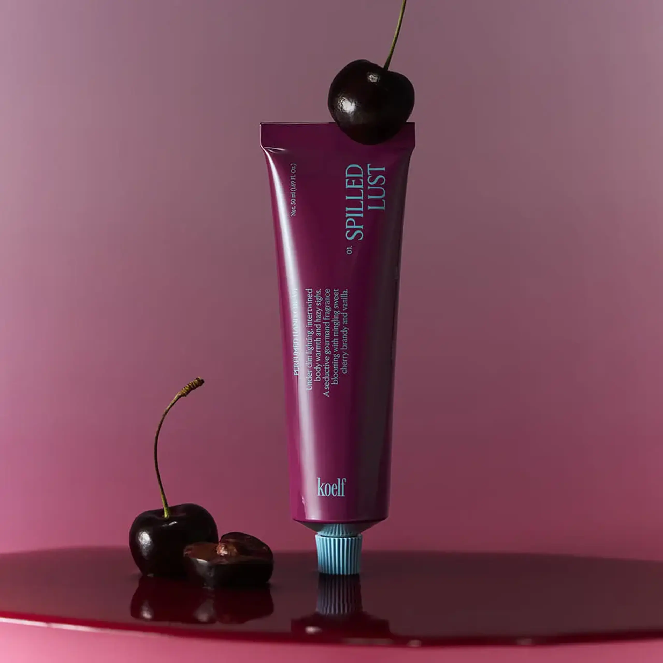 Cremă parfumată pentru mâini Koelf Perfumed Hand Cream Spilled Lust, 50 ml