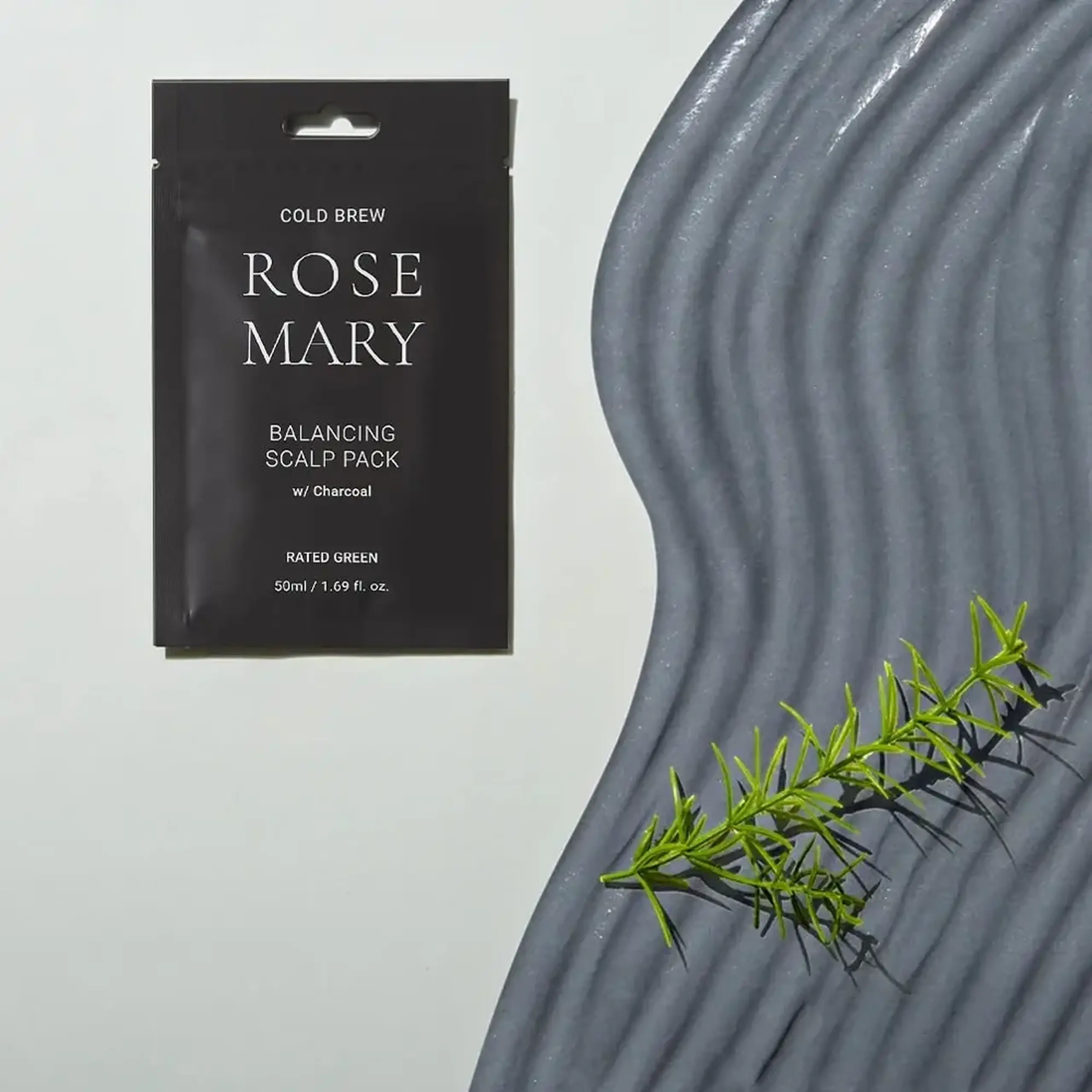 Mască cu cărbune și Rozmarin pentru scalp gras de folosință unică Rated Green Cold Brew Rosemary Balancing Scalp Pack w/Charcoal 50ml