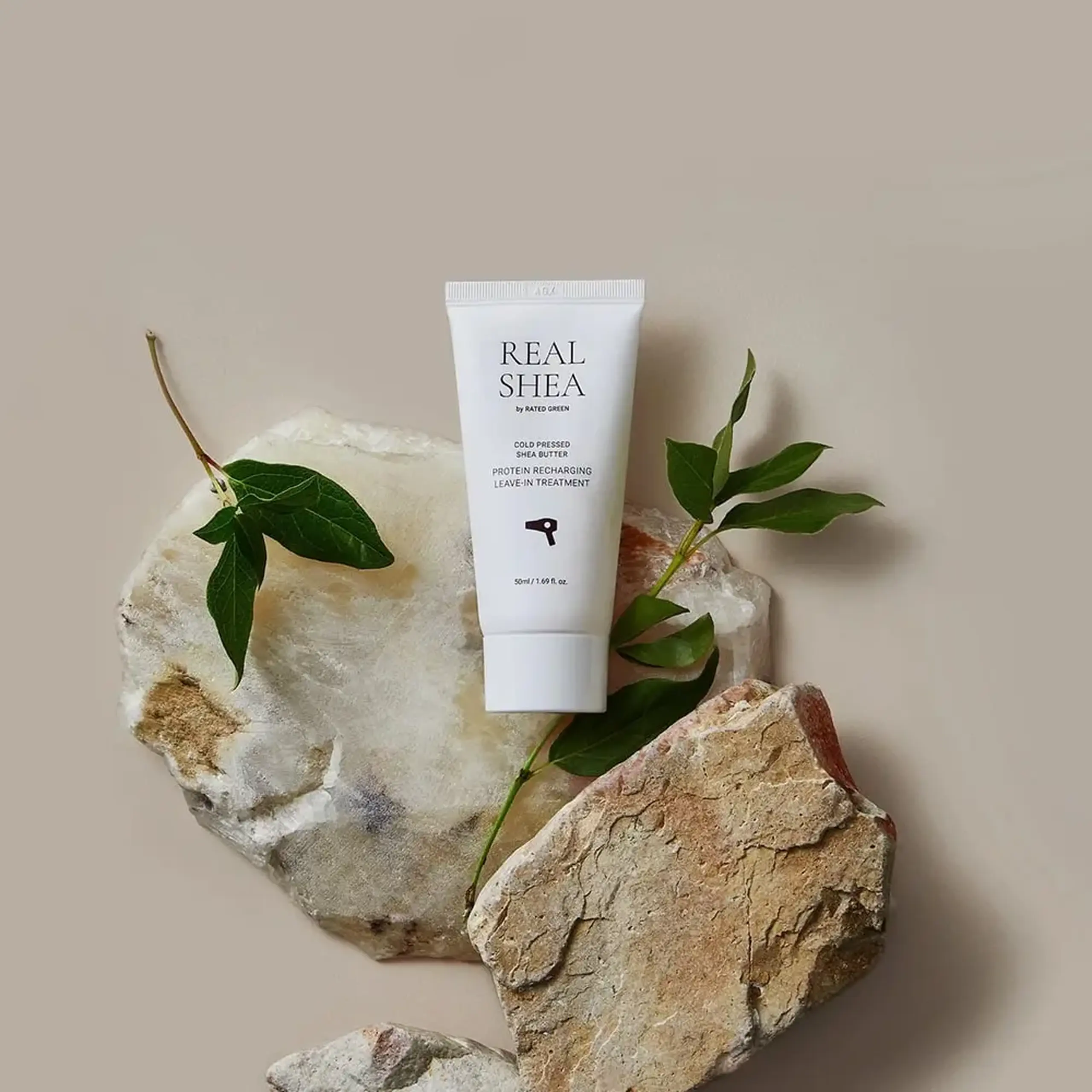 Mască tratament cu unt de Shea fără clătire Rated Green Cold Pressed Shea Butter Protein Recharging Leave-in Treatment 50ml