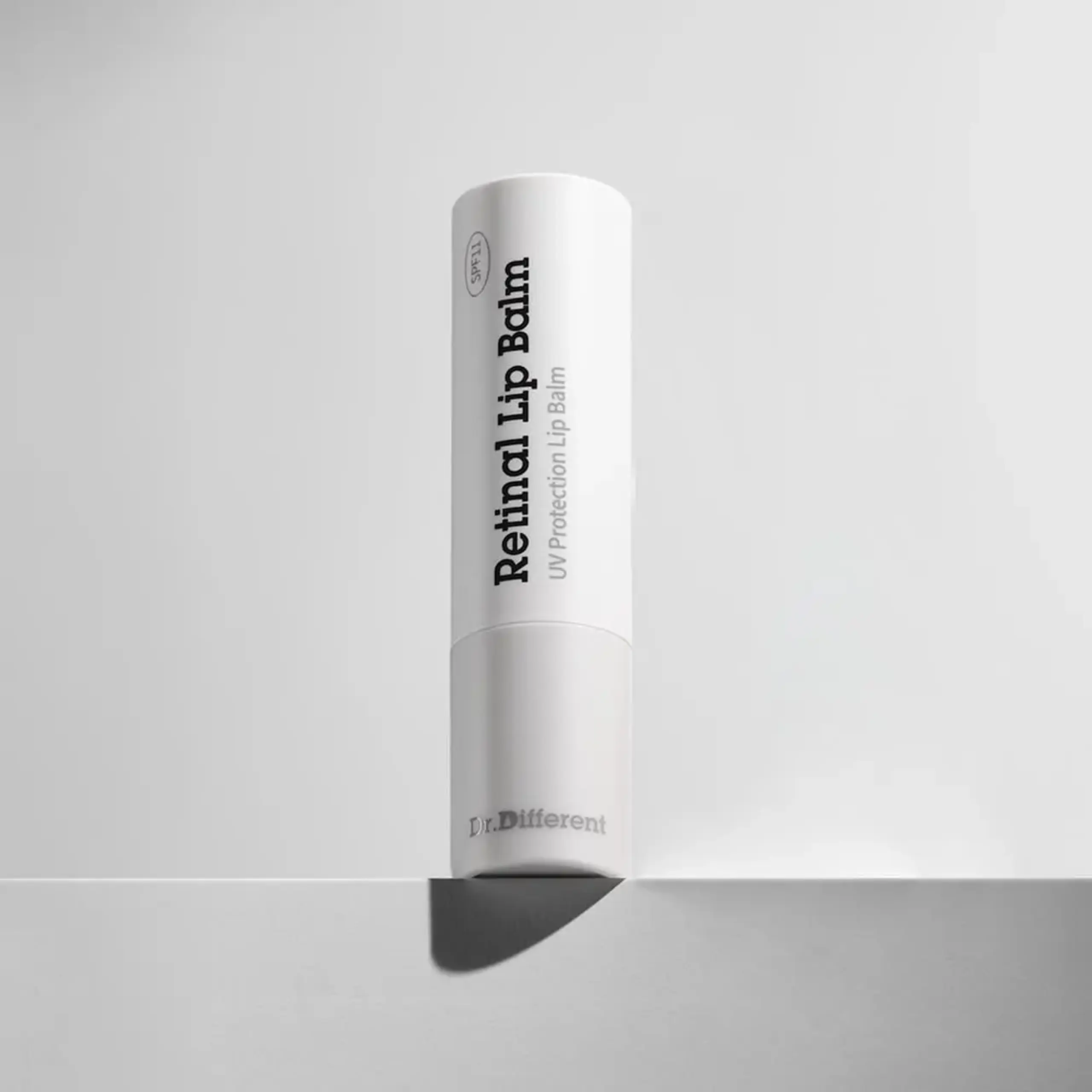Balsam pentru buze nutritiv Dr.Different Retinal Lip Balm Sfp11 4g