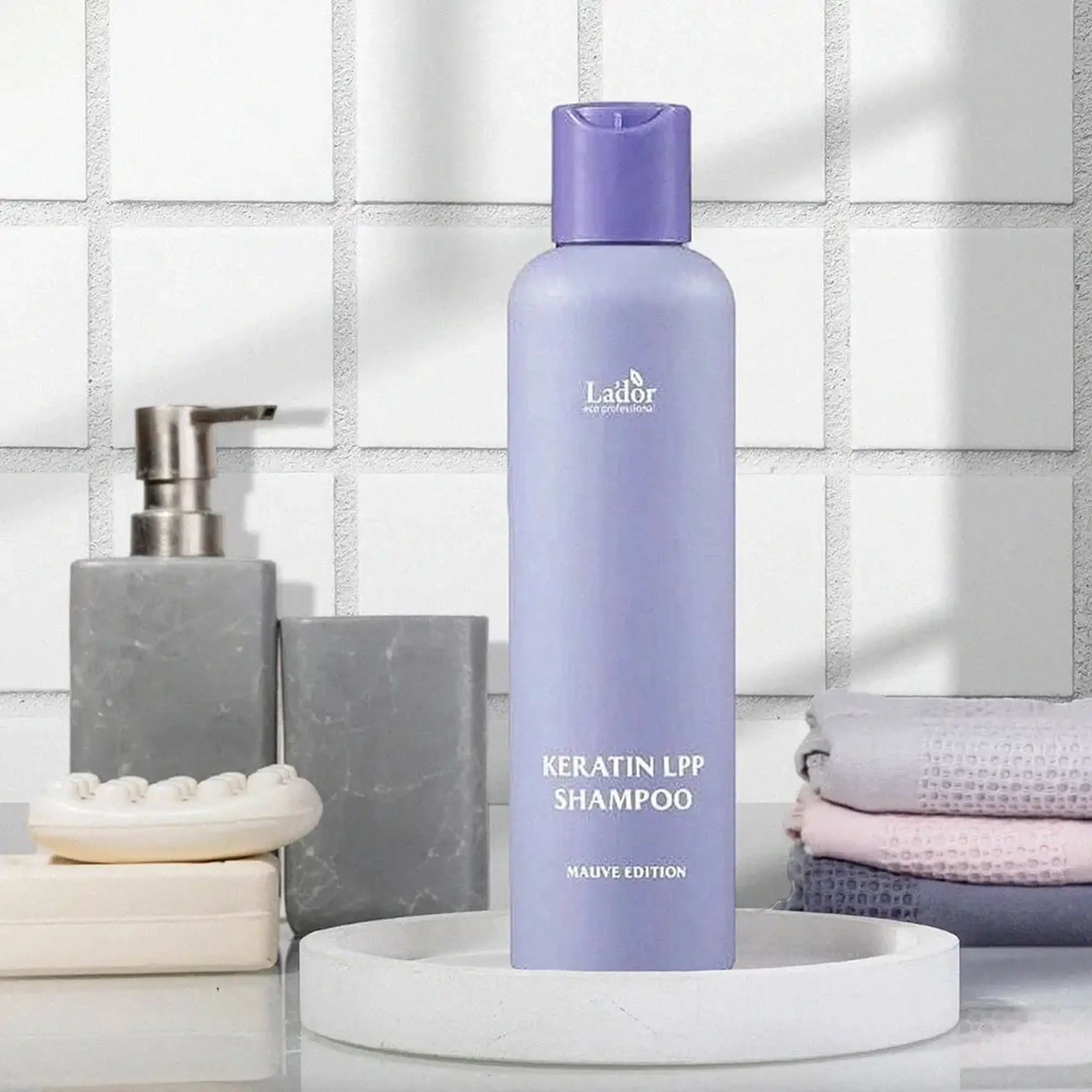 Şampon pentru utilizarea zilnică Lador Keratin LPP Shampoo Osmanthus 200ml