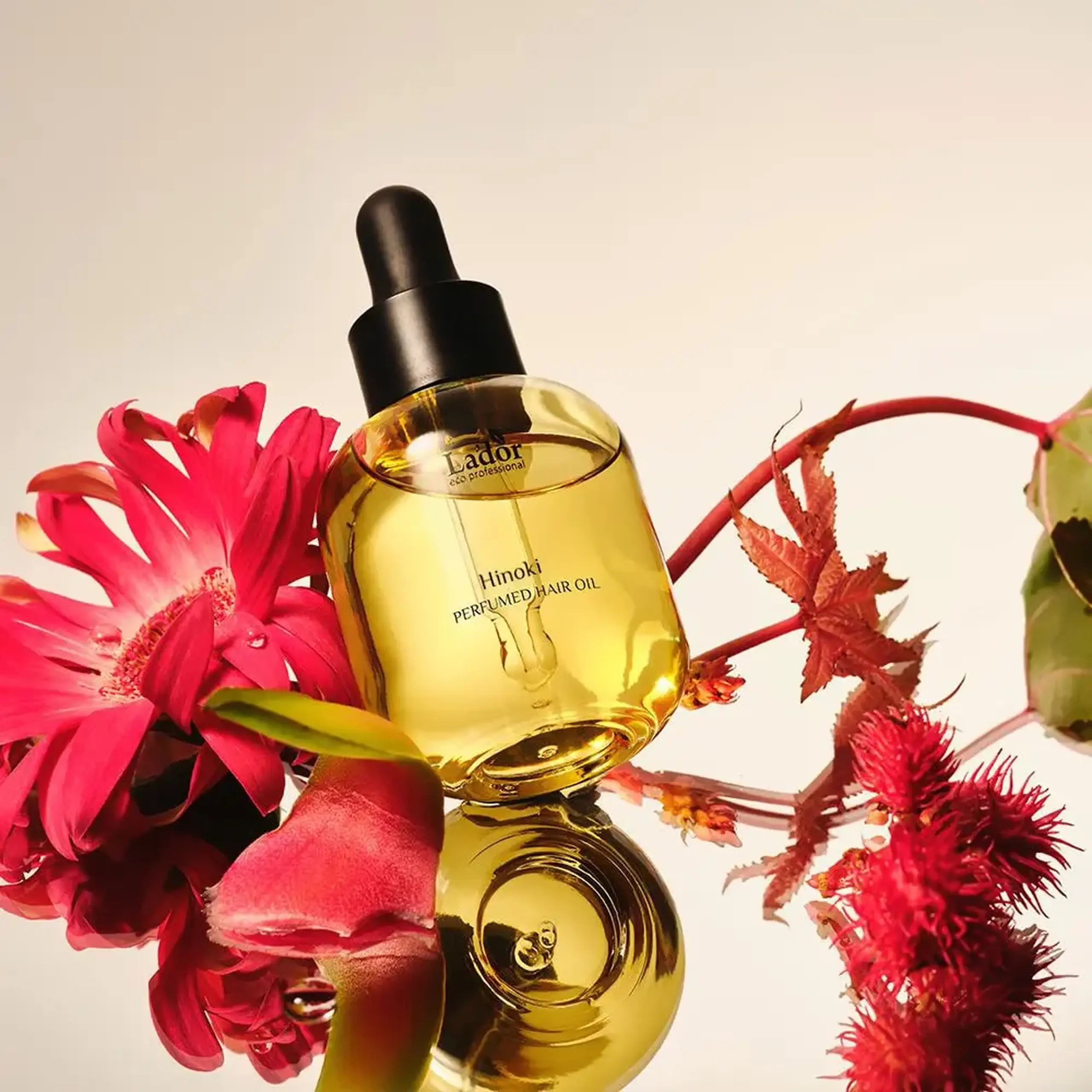 Uleiul parfumat pentru păr Lador PERFUMED HAIR OIL (HINOKI) 30ml