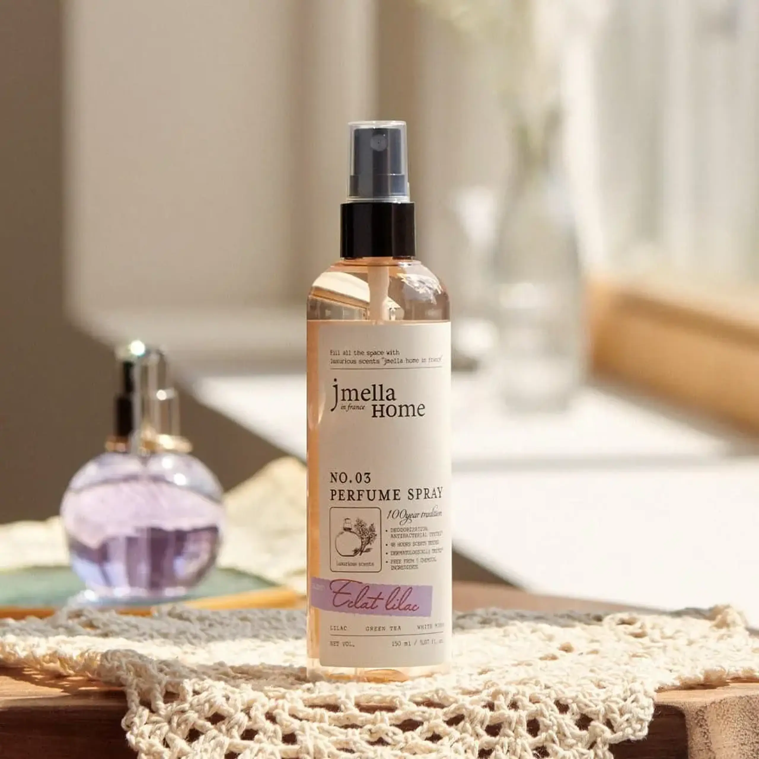 Spray parfumat pentru casă și textile Jmella Home in France Eclat Lilac Perfume Spray 150ml