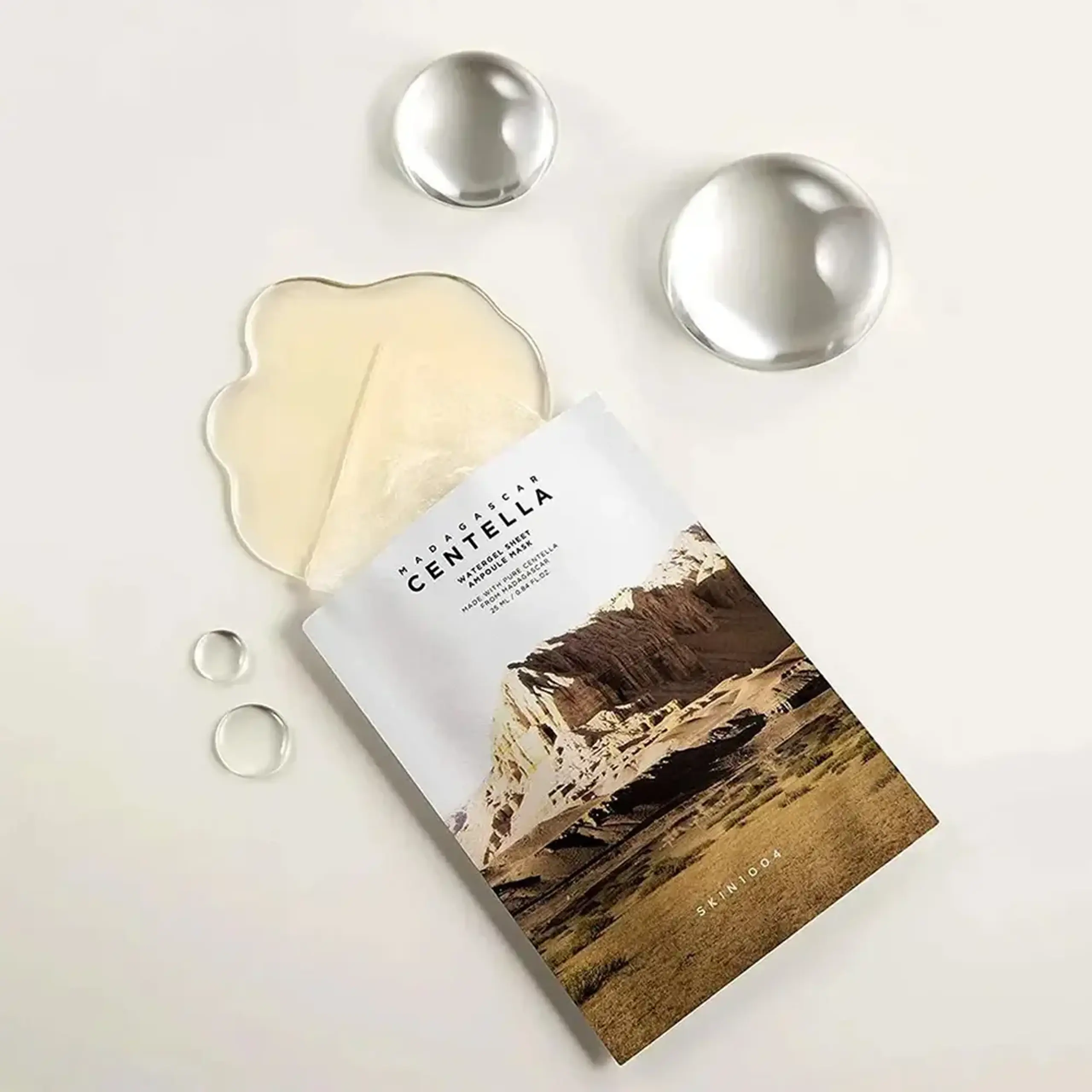 Mască hidratant din ţesătură cu centella SKIN1004 Madagascar Centella Watergel Sheet Ampoule Mask