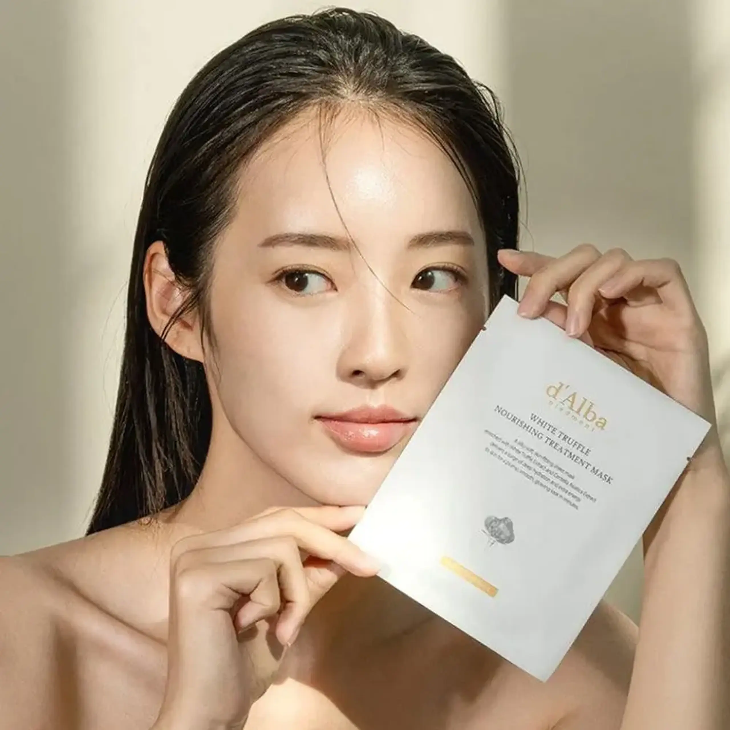 Mască nutritivă cu extract de trufe albe D'Alba White Truffle Nourishing Treatment Mask