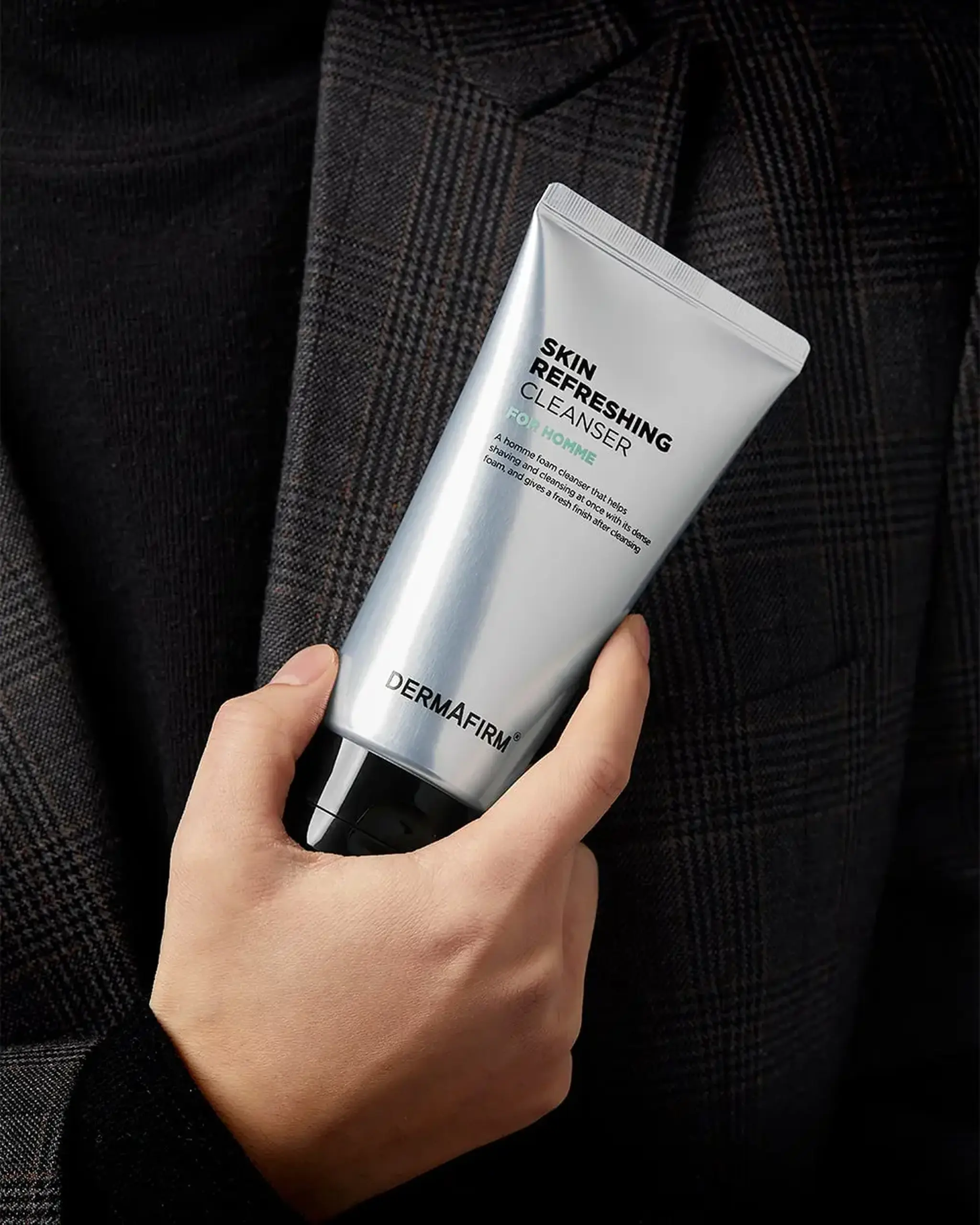 Spumă pentru faţă (ras) DERMAFIRM Skin Refreshing Cleanser for Homme 120g
