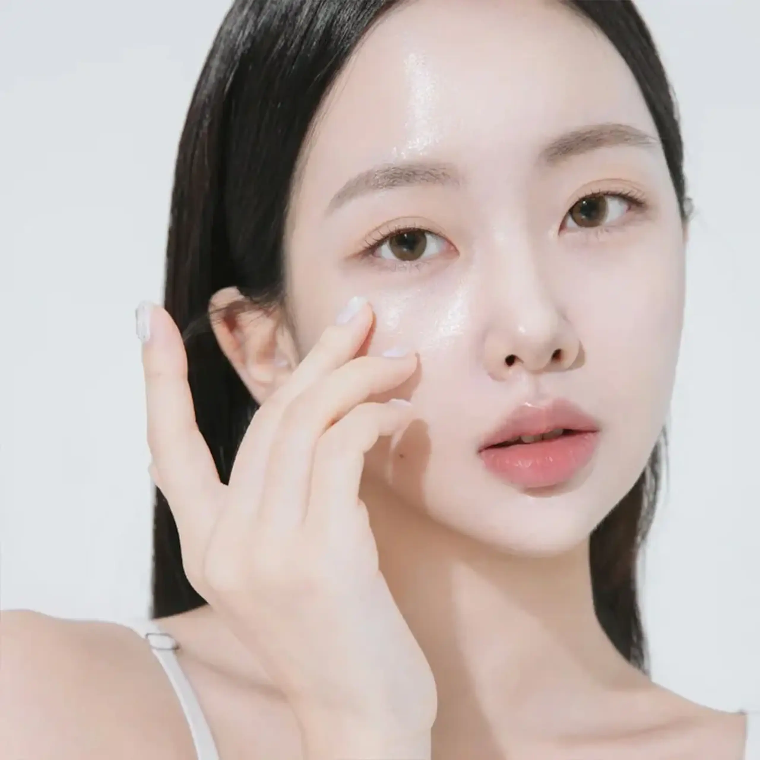 Cremă lifting pentru conturul ochilor Heveblue Black Yuja Bean Lifting Eye Cream 15ml