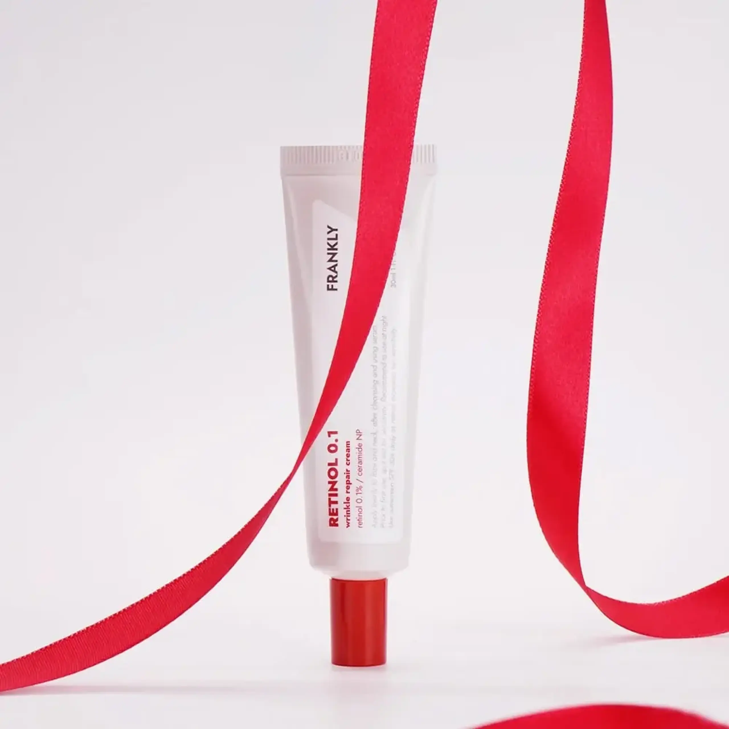 Cremă reparatorie cu retinol Frankly Retinol 0.1% cream 30ml
