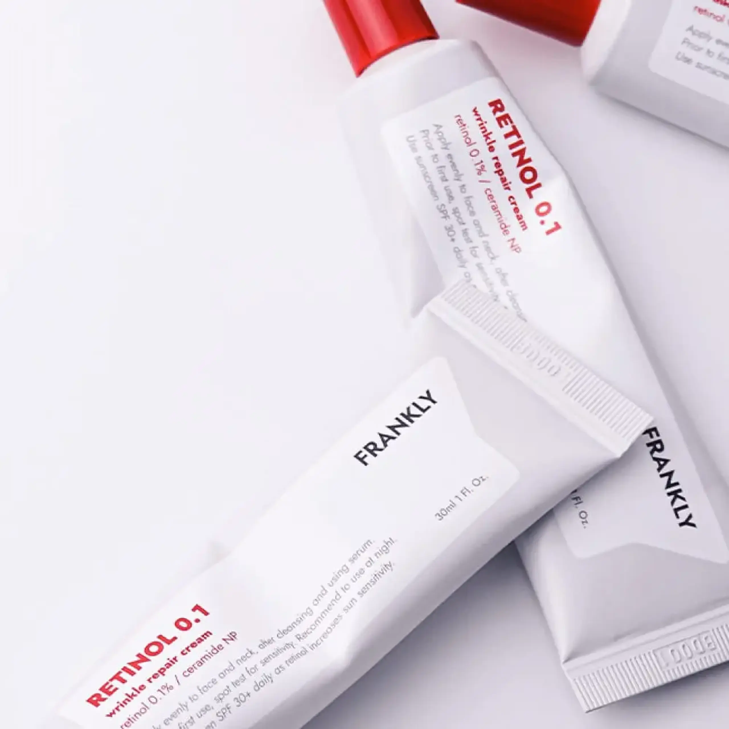 Cremă reparatorie cu retinol Frankly Retinol 0.1% cream 30ml