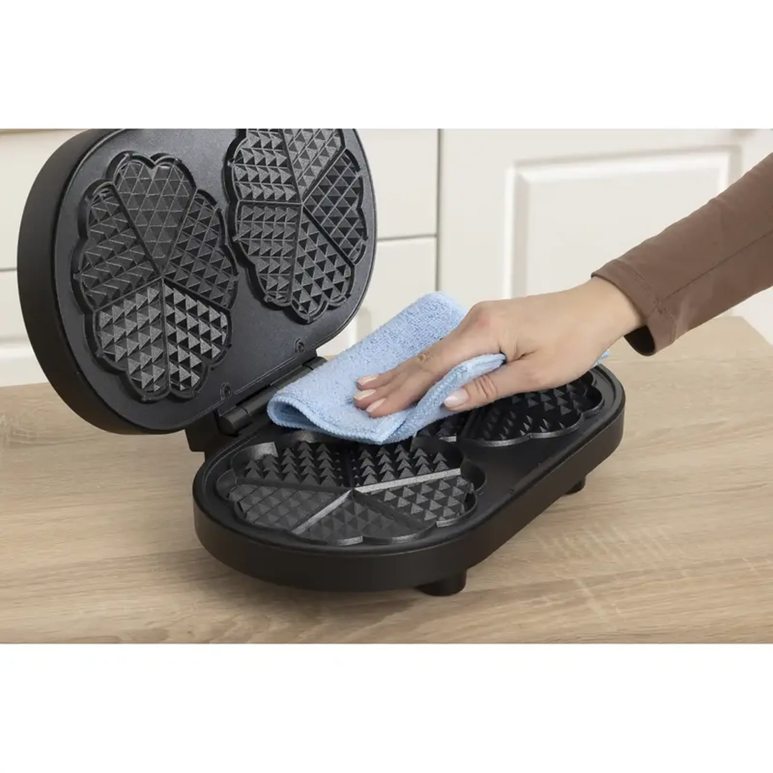 Aparat pentru vafe Gorenje WM1200B, Negru