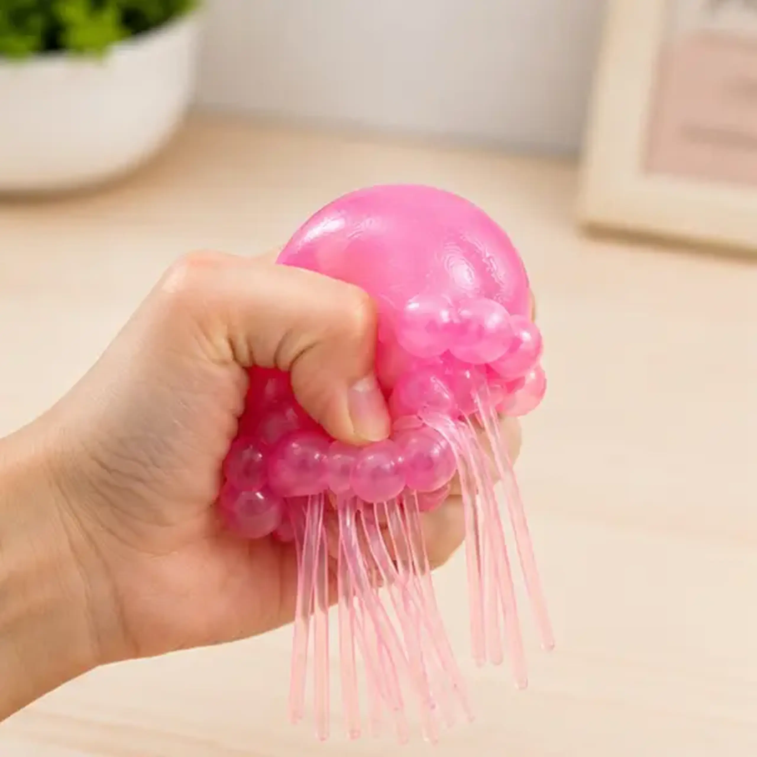 Jucărie antistres Squishy Flippy Meduză cu tentacule flexibile, roz, 100 g